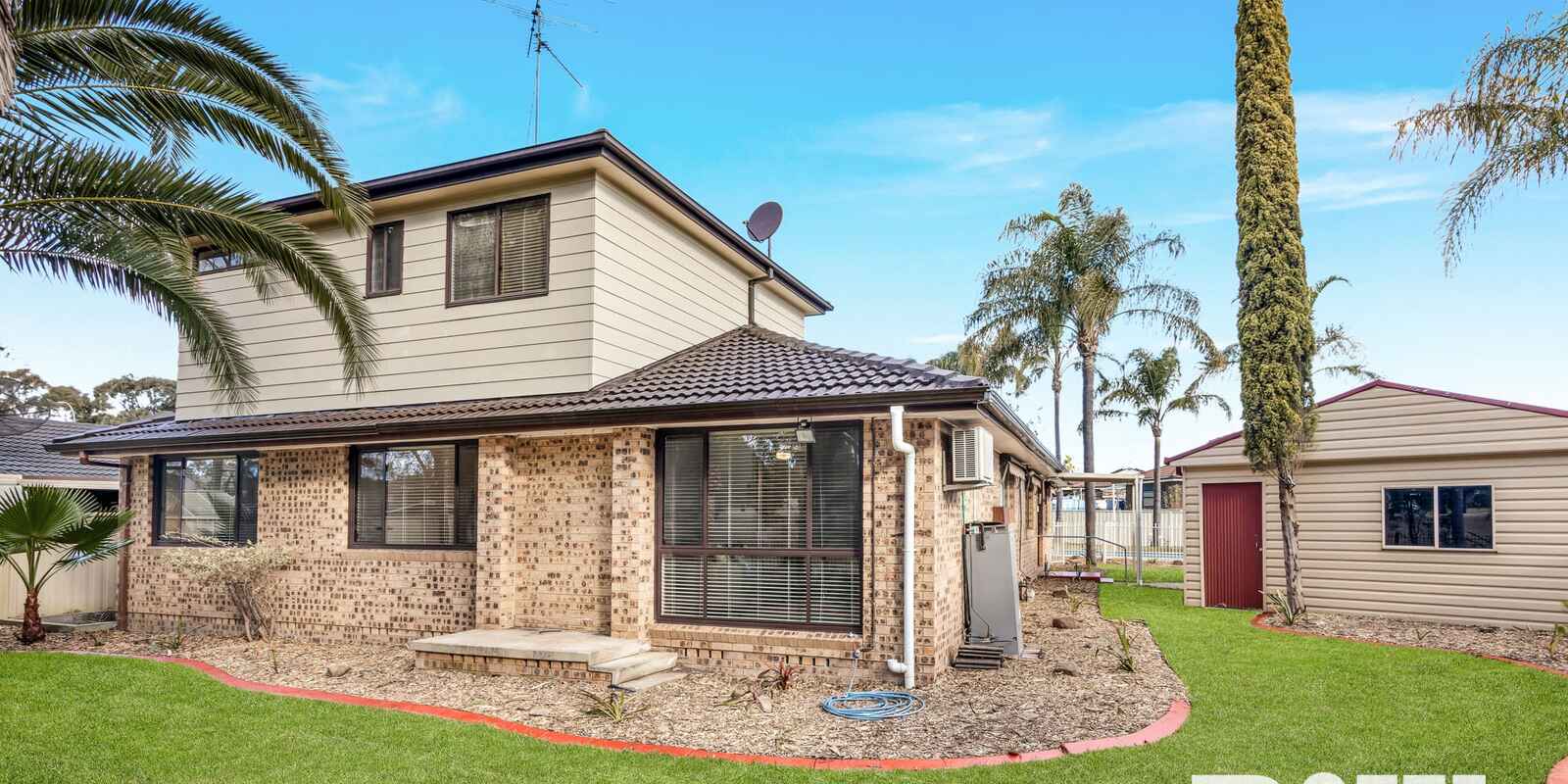 16 Avon Place St Clair