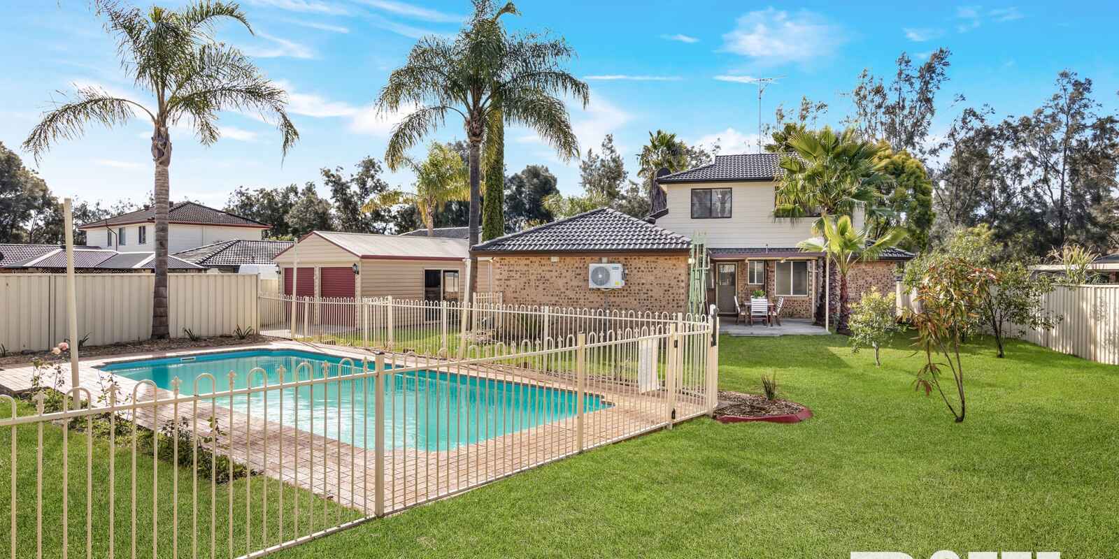 16 Avon Place St Clair