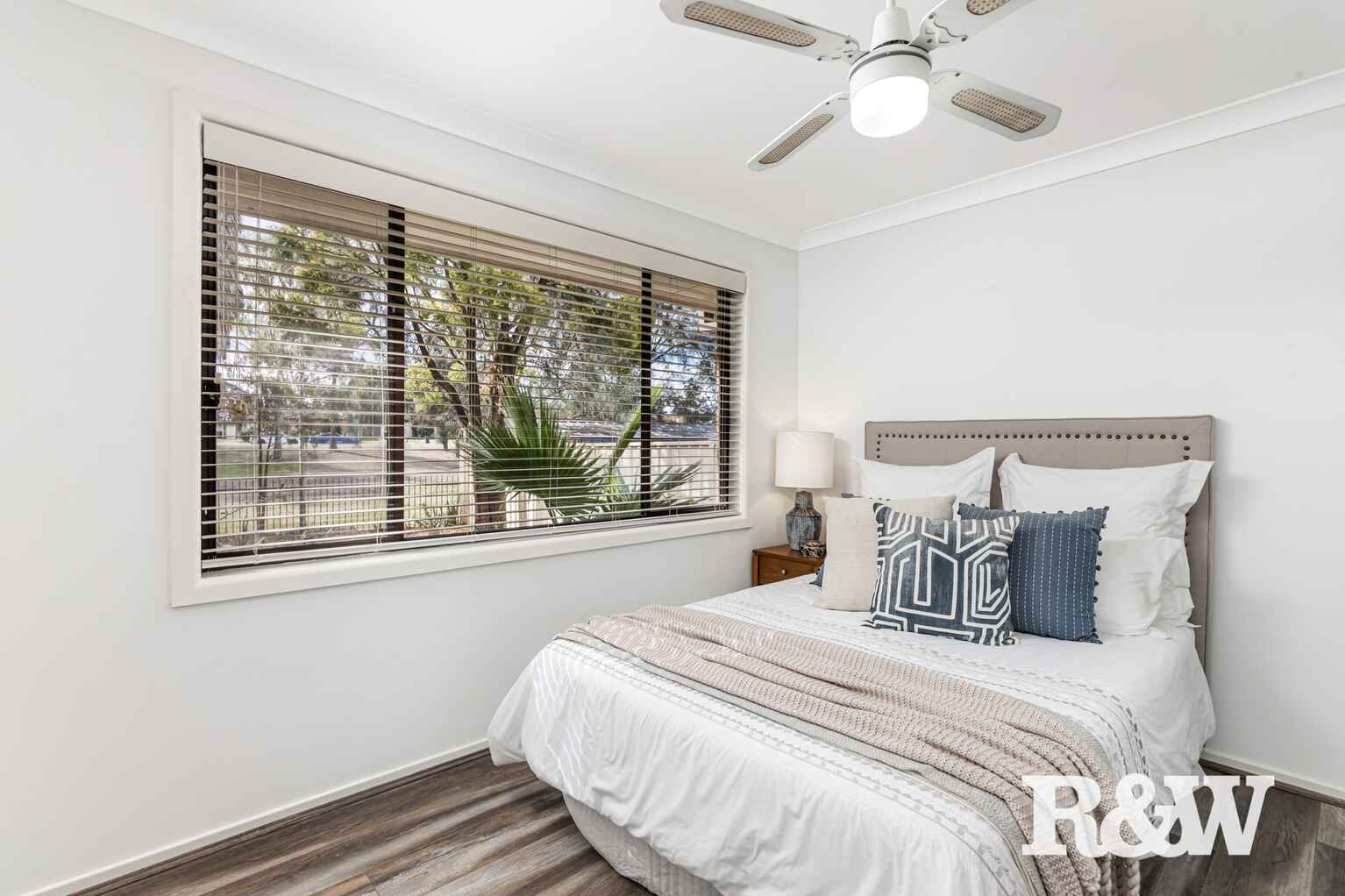 16 Avon Place St Clair