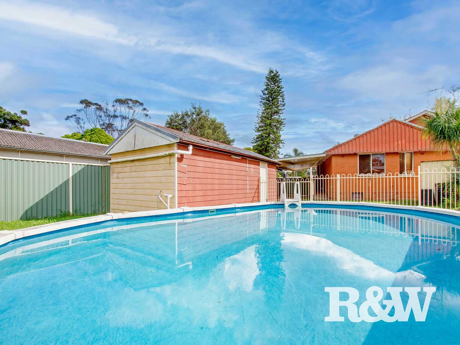 13 Keesing Crescent Blackett 13 Keesing Crescent Blackett