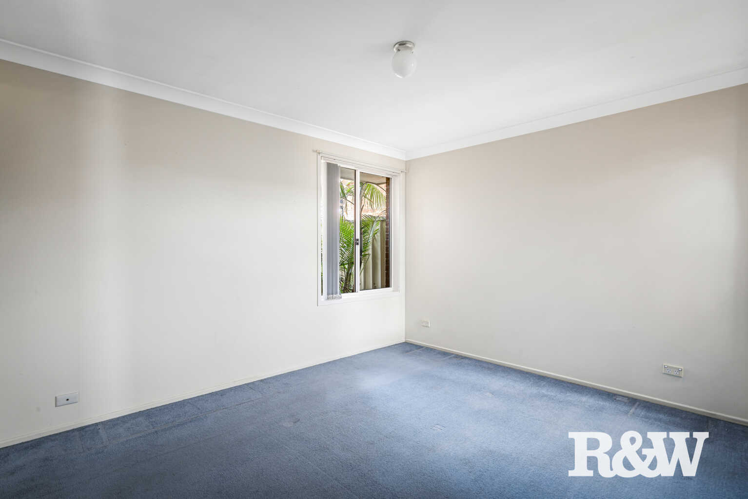 5 Athena Court St Clair