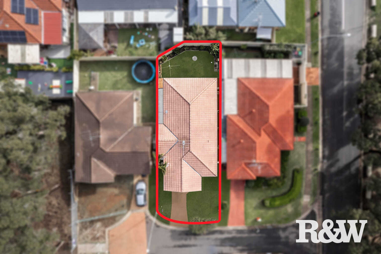 5 Athena Court St Clair