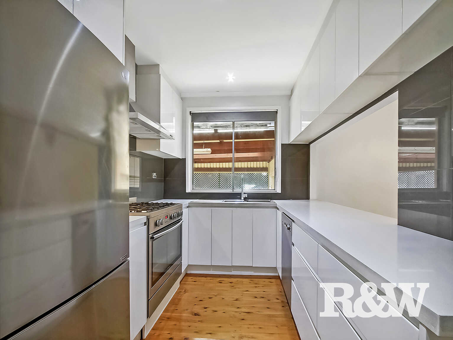 2 Chrisalex Place St Clair 2 Chrisalex Place St Clair
