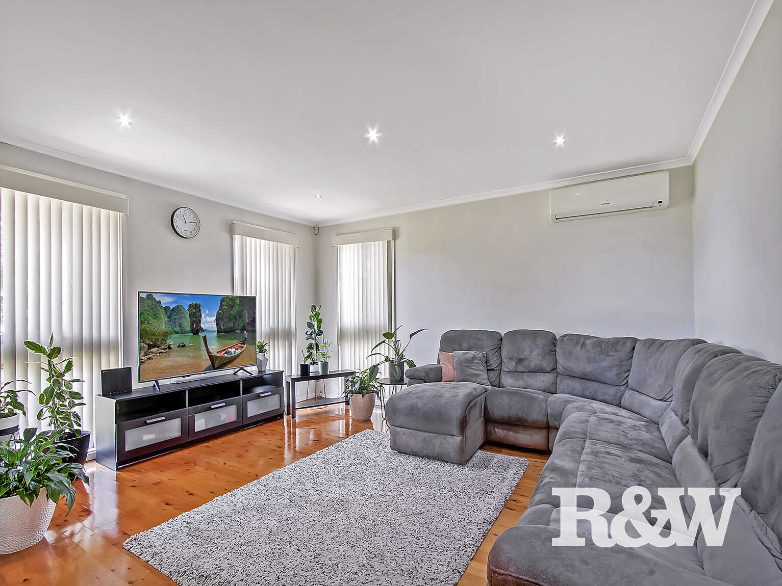 2 Chrisalex Place St Clair 2 Chrisalex Place St Clair