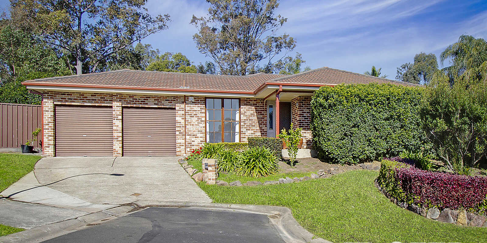 6 Ashford Grove St Clair