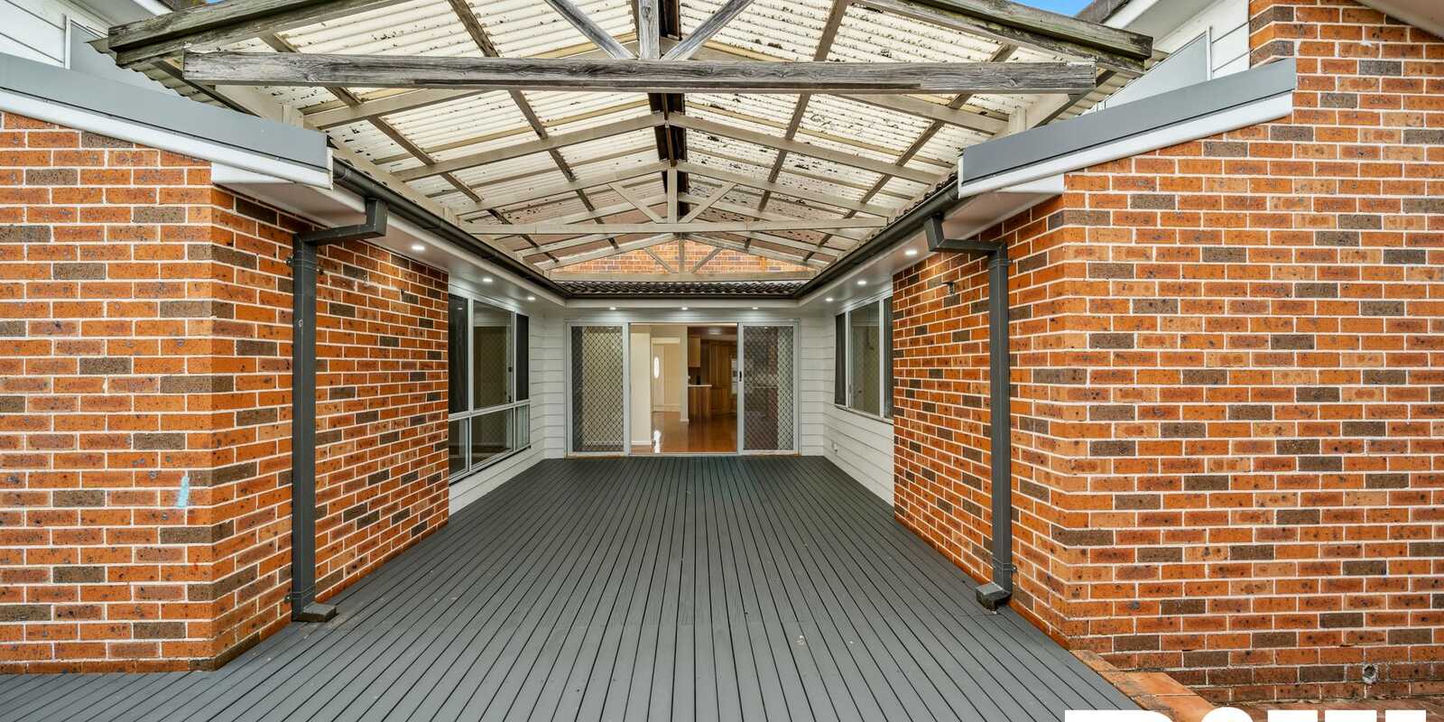 15 Tulip Place St Clair 15 Tulip Place St Clair