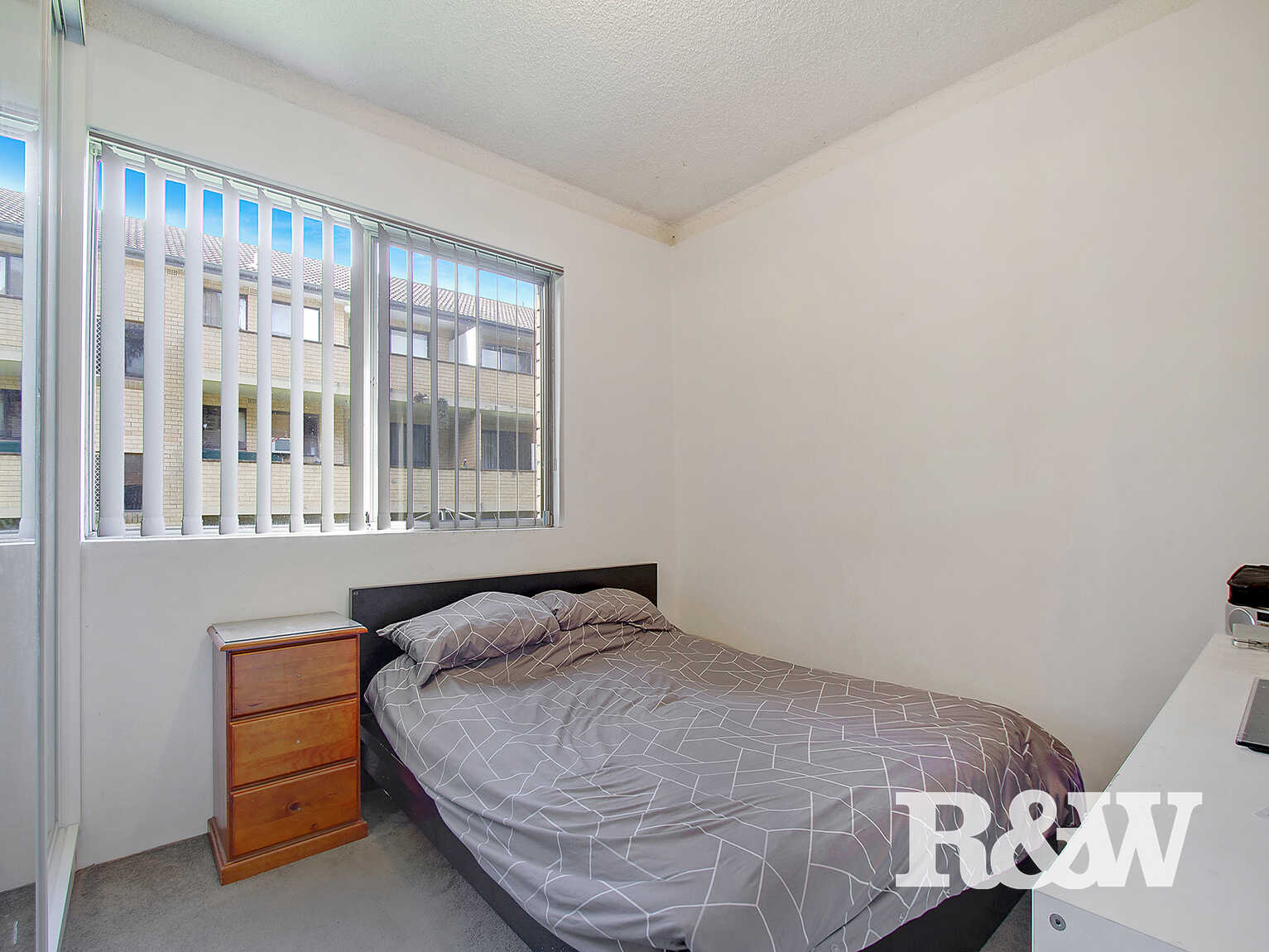 5/9-11 Santley Crescent Kingswood 5/9-11 Santley Crescent Kingswood