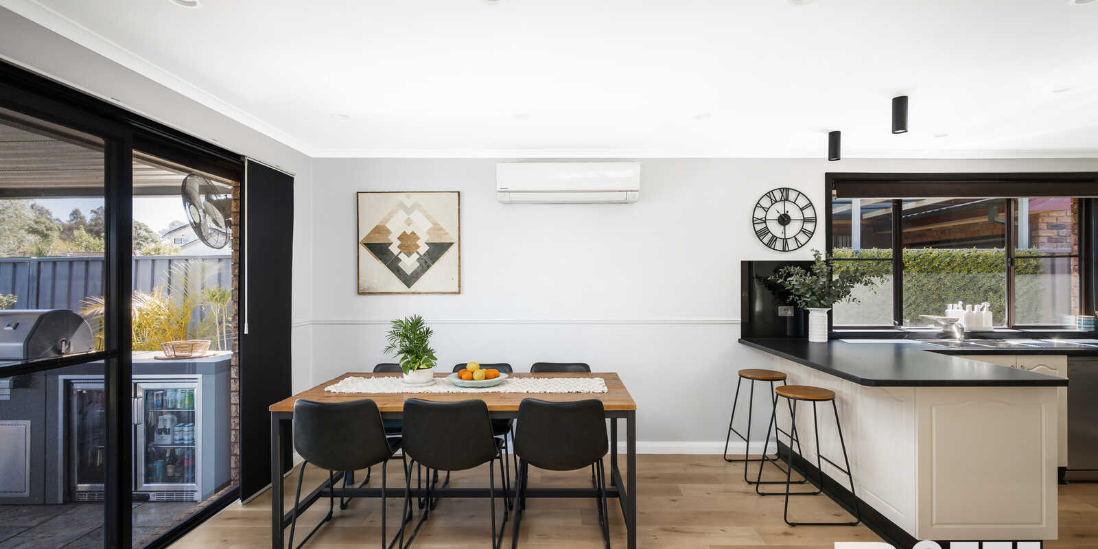 2 Tumut Place St Clair