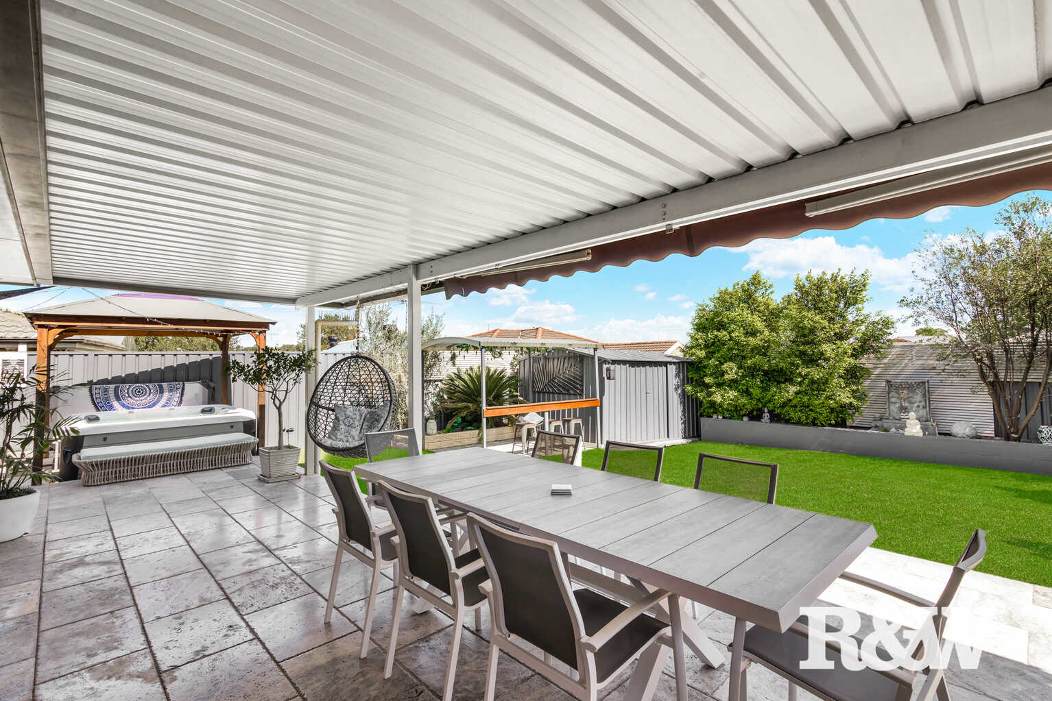 2 Tumut Place St Clair