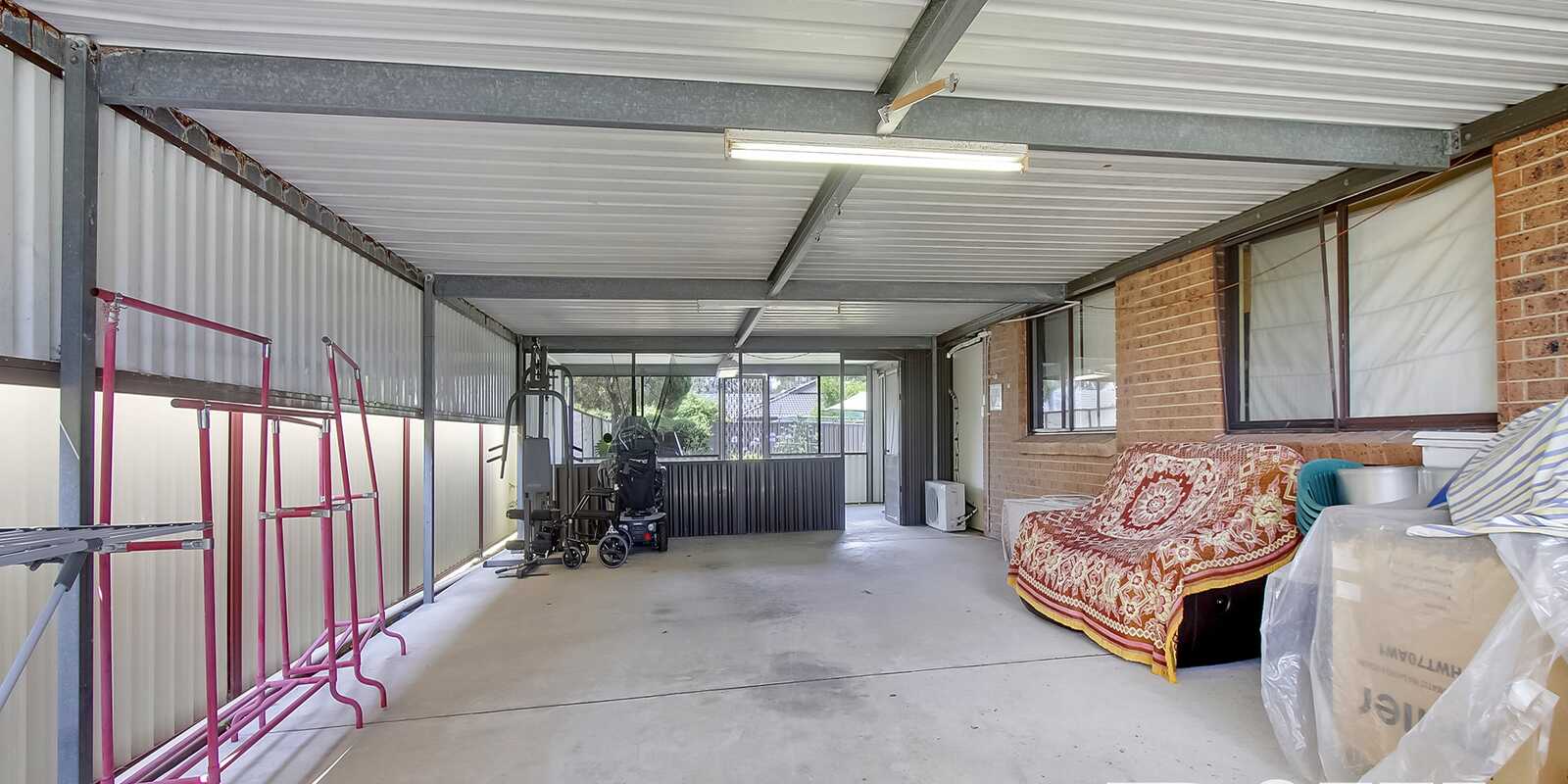 17 Madison Circuit St Clair 17 Madison Circuit St Clair