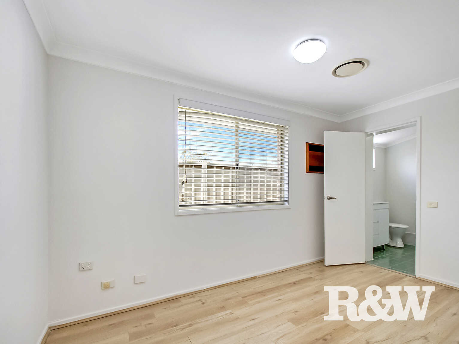 6 Bluebird Road Cranebrook 6 Bluebird Road Cranebrook