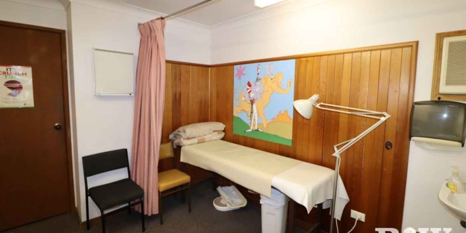 168 Bennett Road St Clair