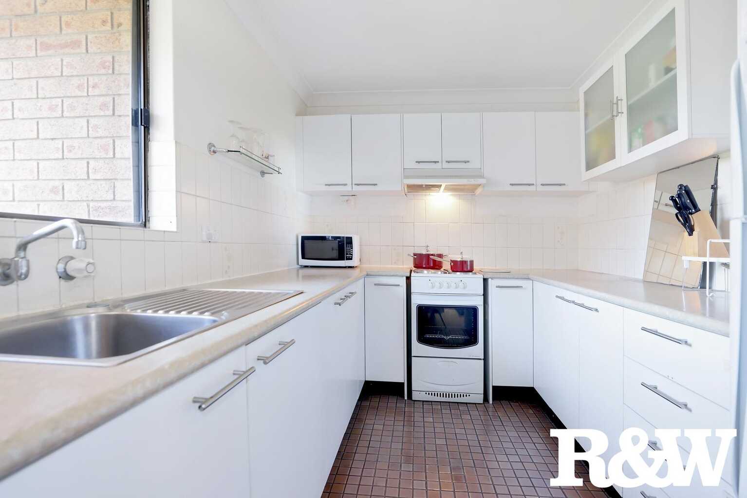16/20 Luxford Road Mount Druitt