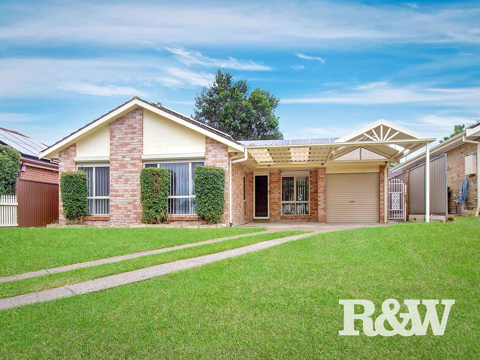 59 Explorers Way St Clair 59 Explorers Way St Clair