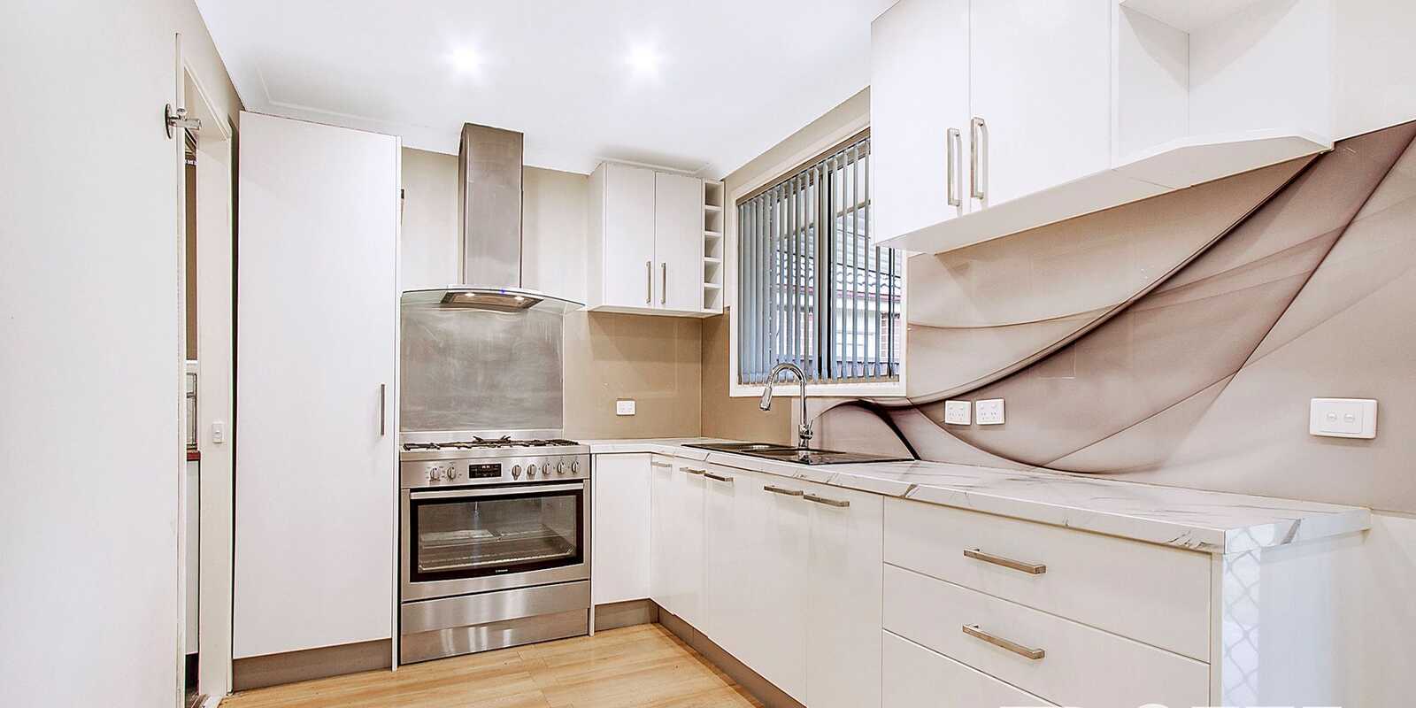 59 Explorers Way St Clair 59 Explorers Way St Clair