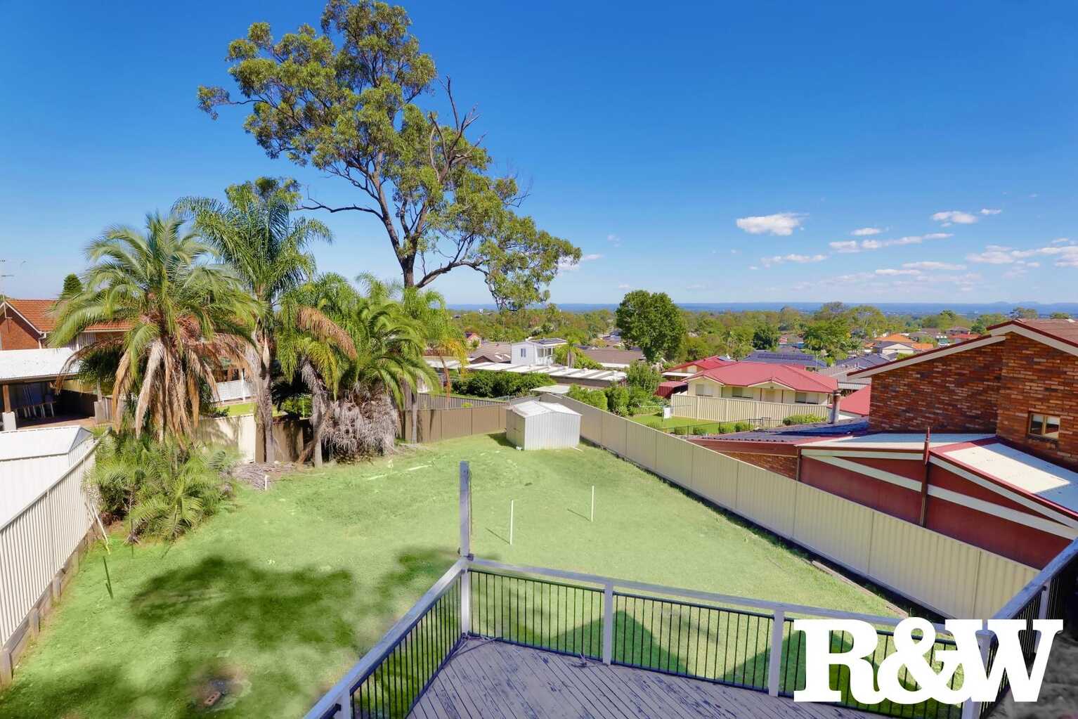 13 Wills Glen St Clair