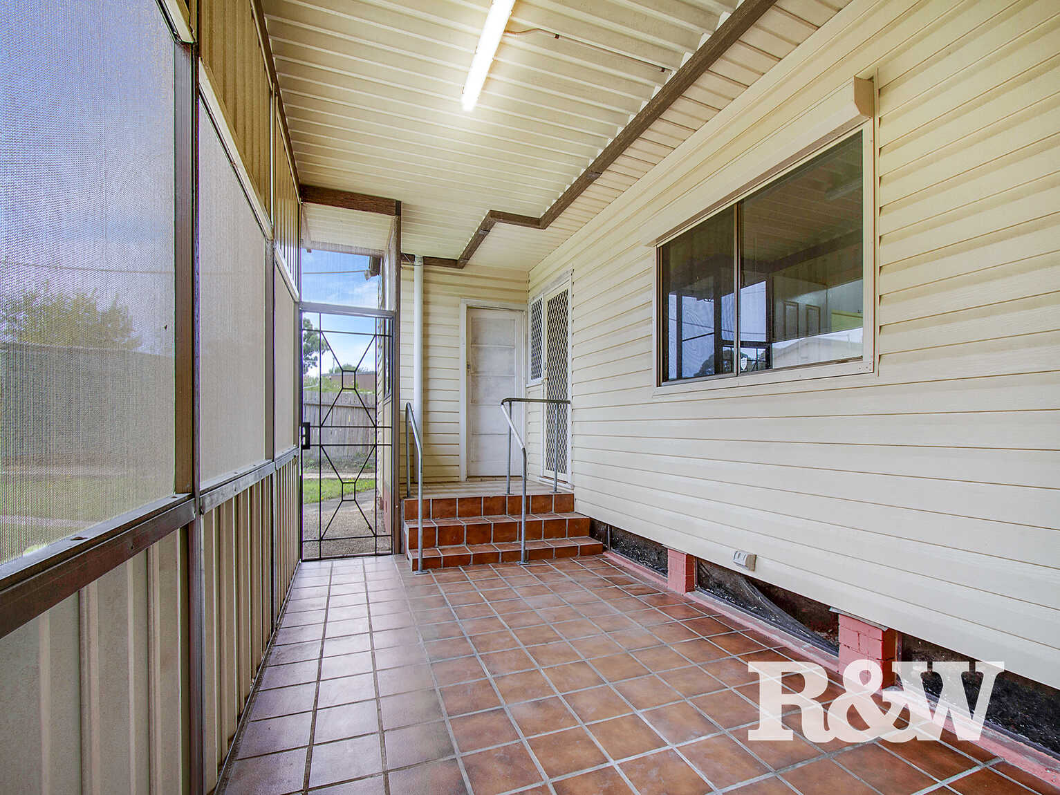 11 Malouf Street Colyton 11 Malouf Street Colyton