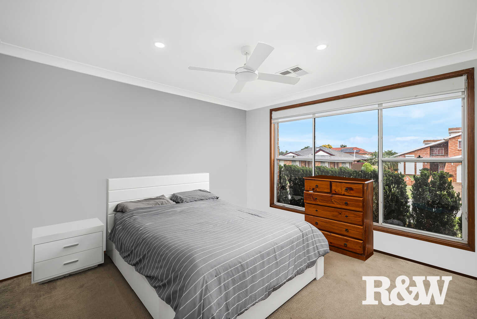 16 Como Close St Clair 16 Como Close St Clair