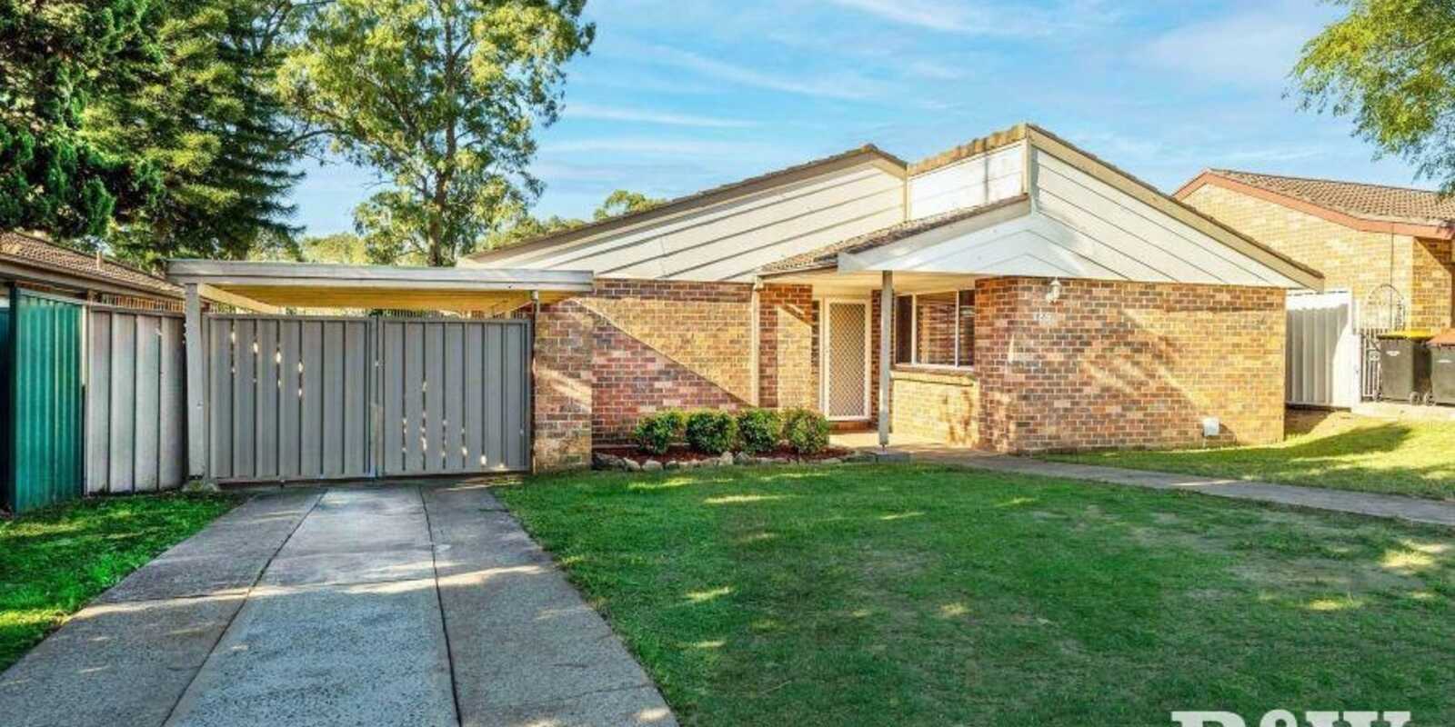 186 Bennett Road St Clair