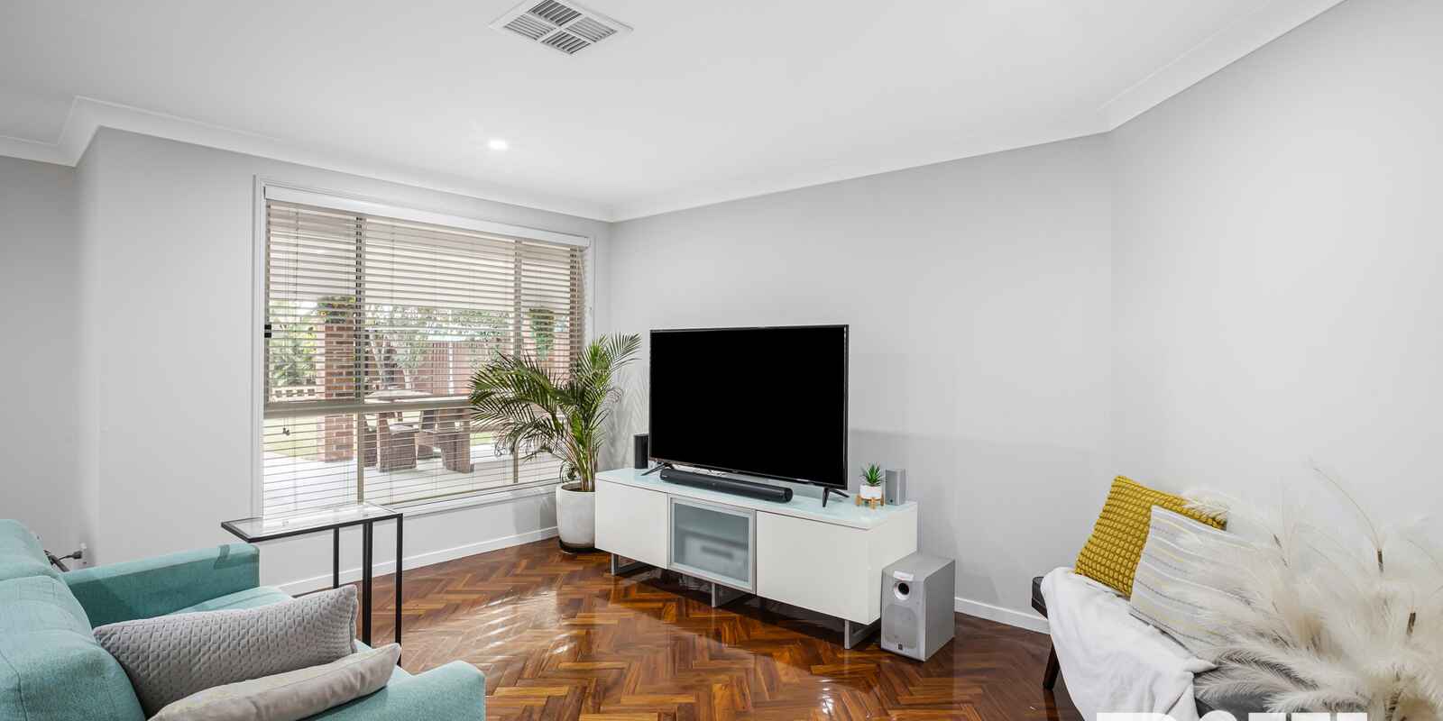 7 Mackillop Place Erskine Park 7 Mackillop Place Erskine Park