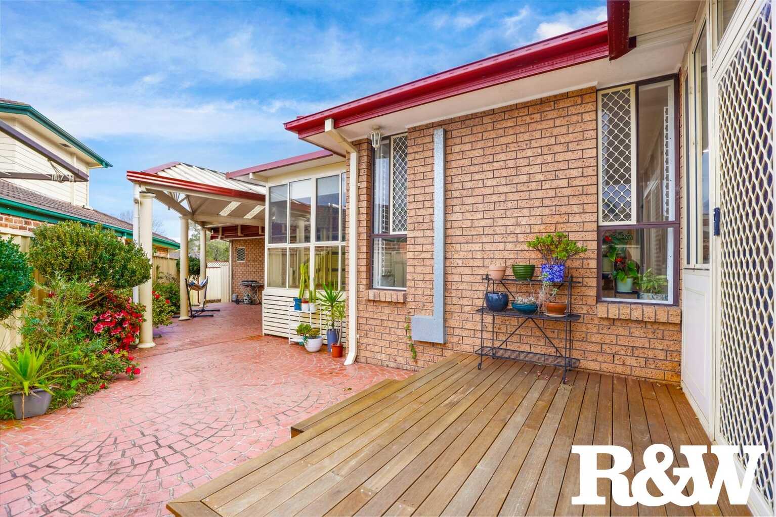 26 Timesweep Drive St Clair