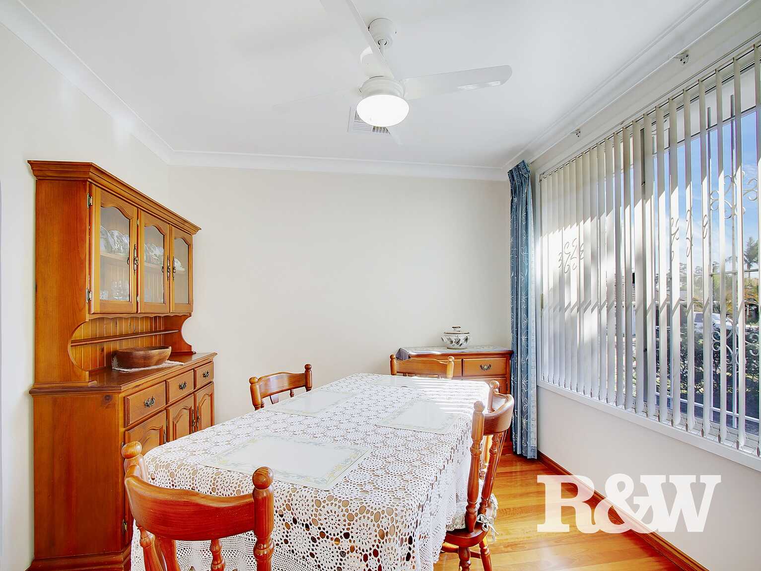 8 Garrick Road St Clair 8 Garrick Road St Clair
