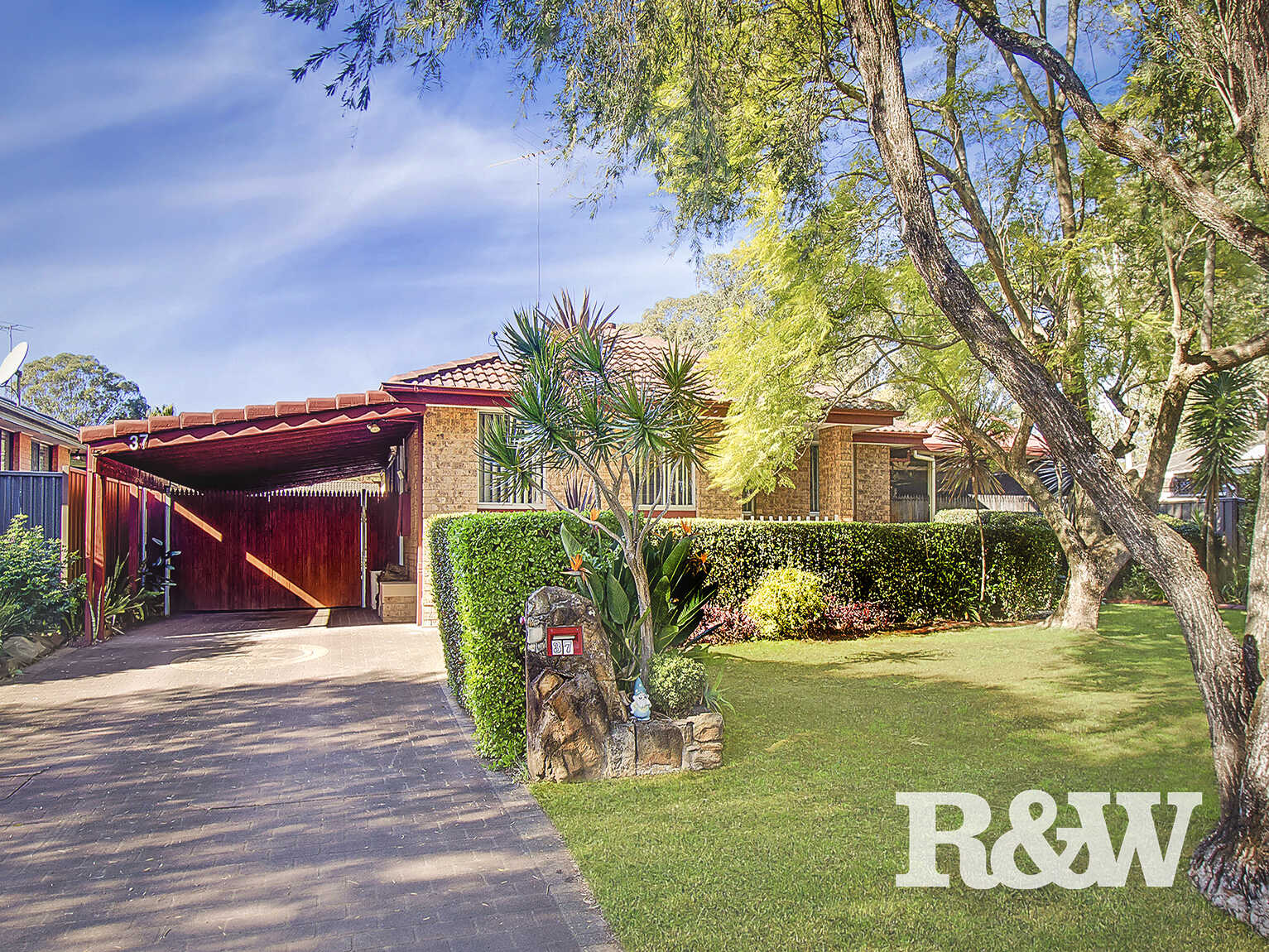 37 Shakespeare Drive St Clair 37 Shakespeare Drive St Clair