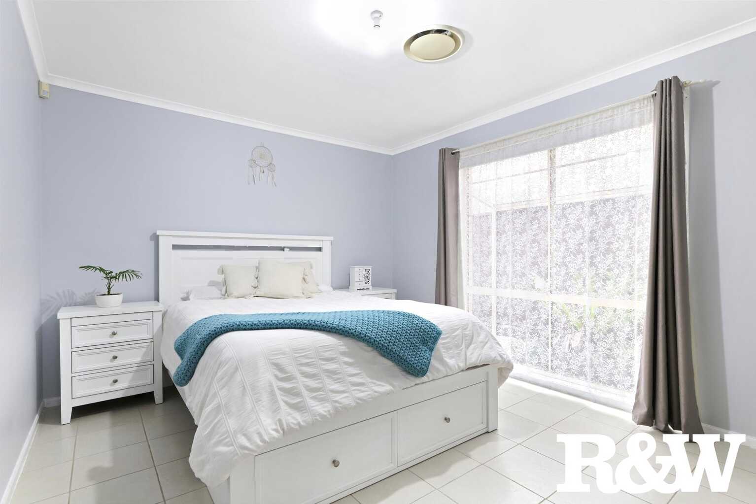 65 Eskdale Street Minchinbury