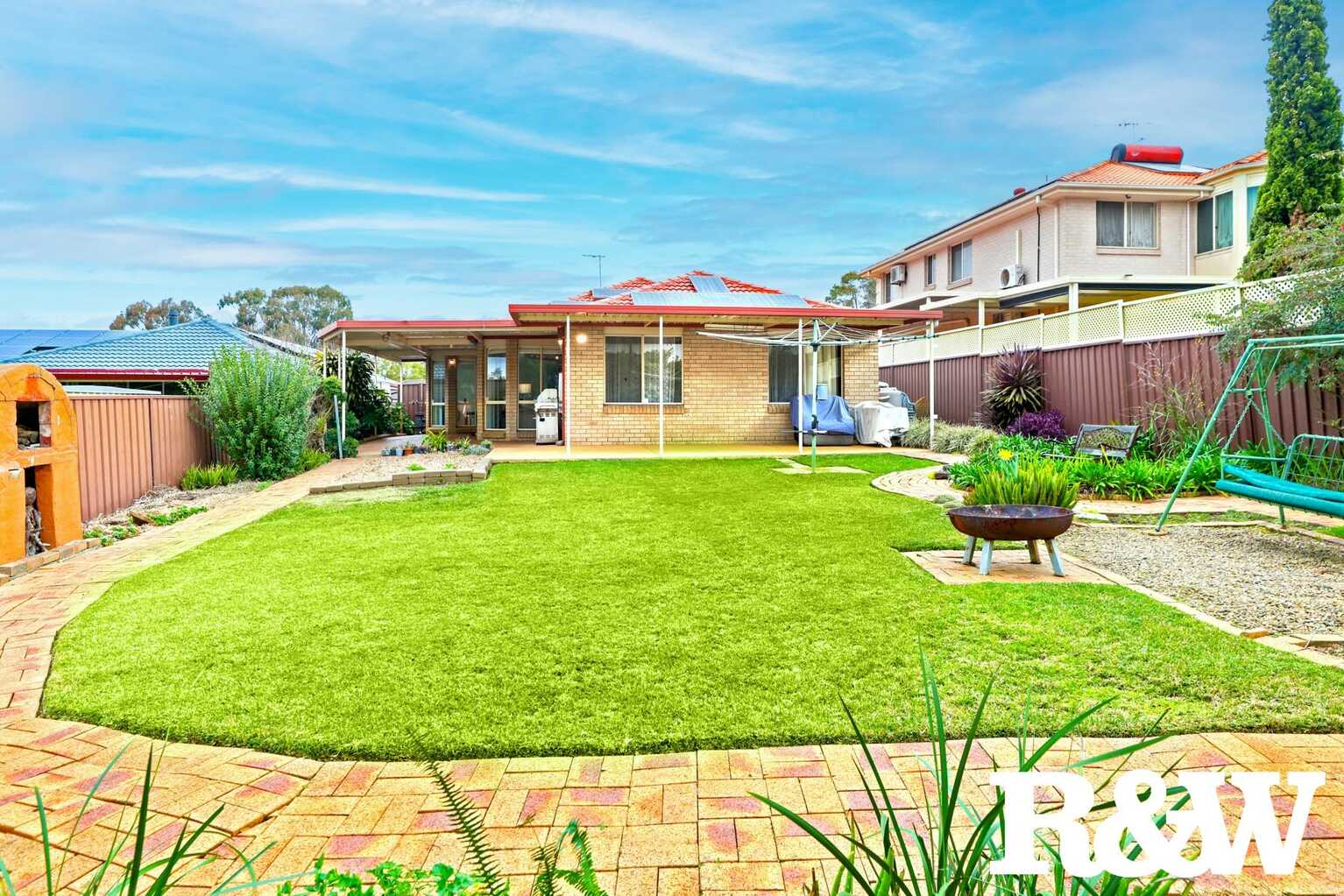 65 Eskdale Street Minchinbury