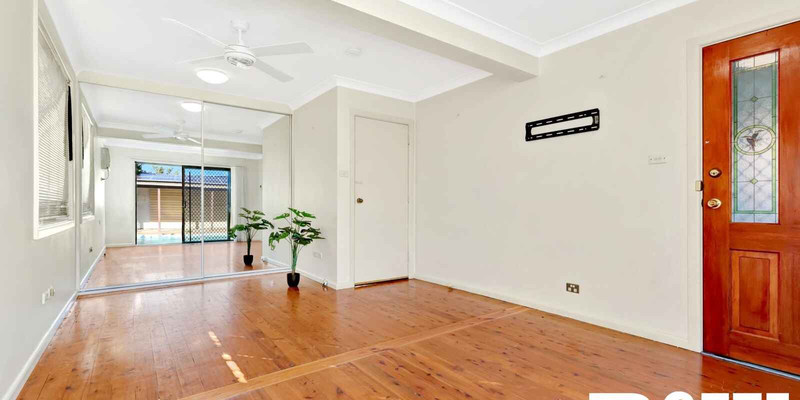 36 Gasmata Crescent Whalan 36 Gasmata Crescent Whalan