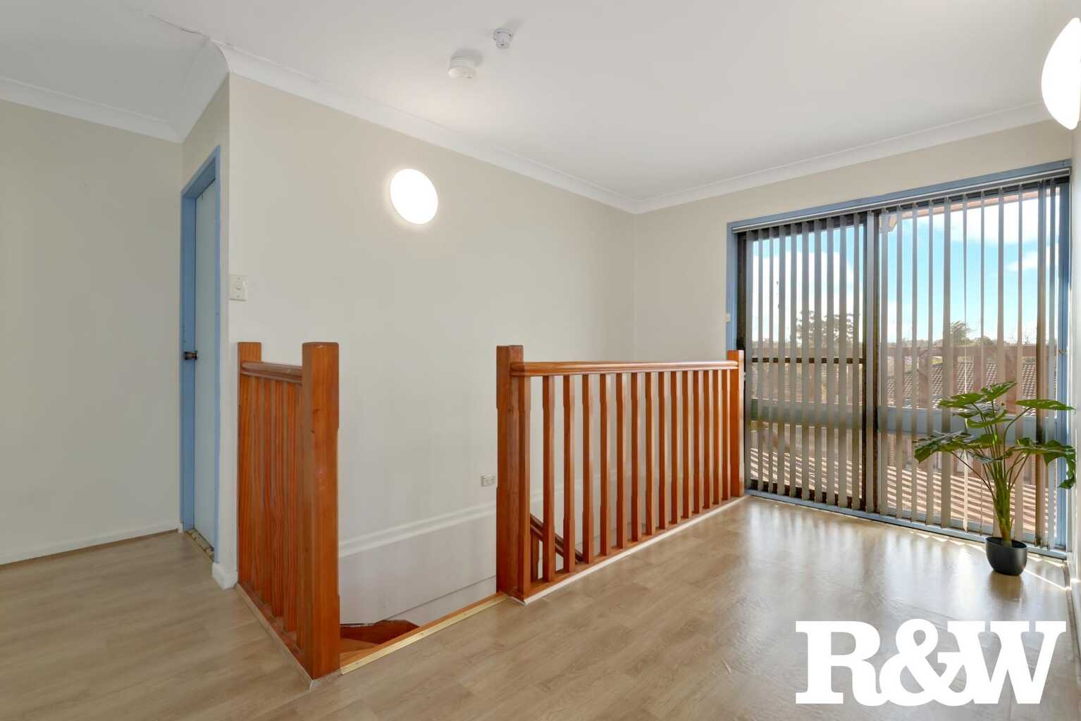 36 Gasmata Crescent Whalan 36 Gasmata Crescent Whalan