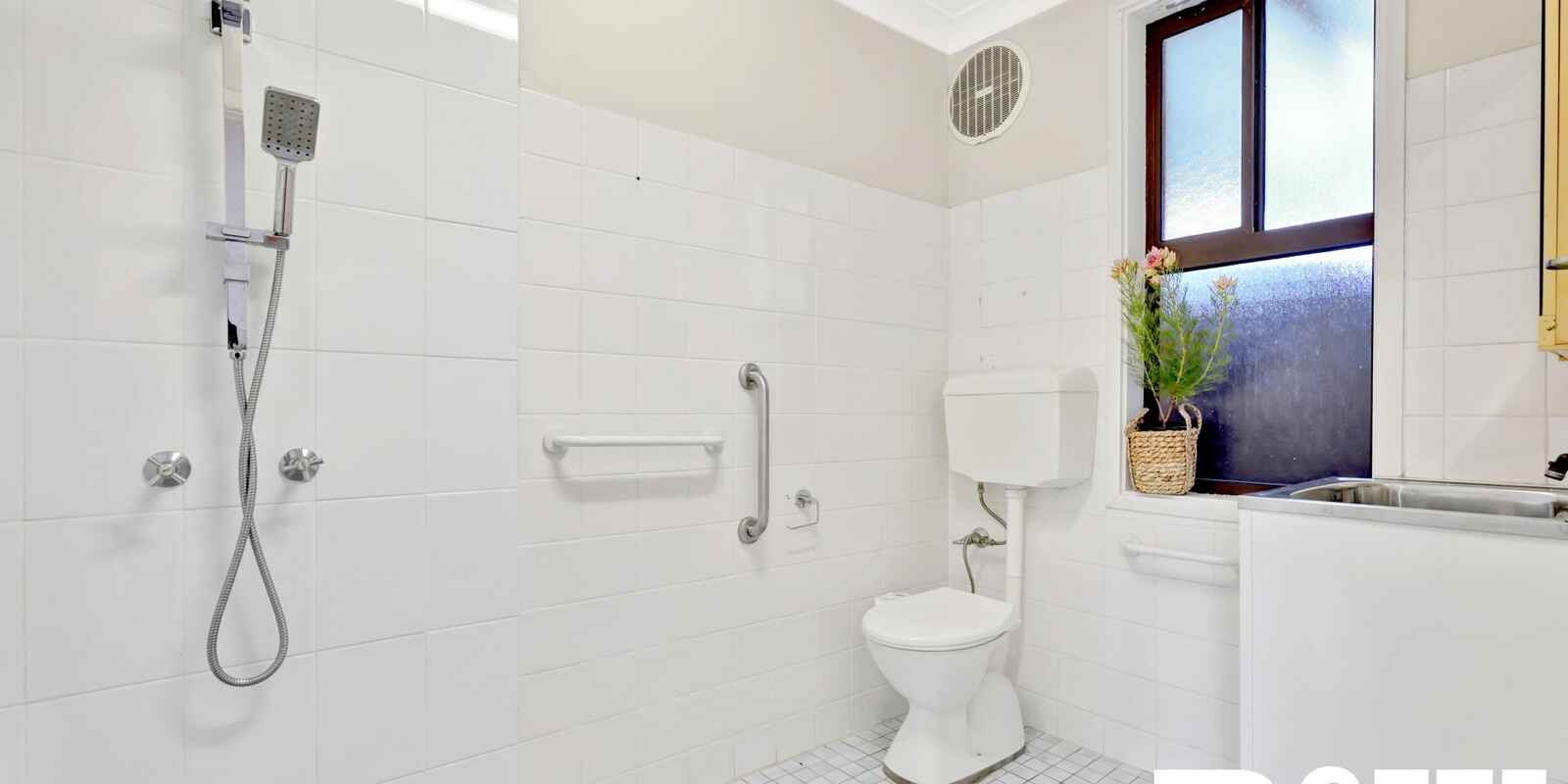 36 Gasmata Crescent Whalan 36 Gasmata Crescent Whalan