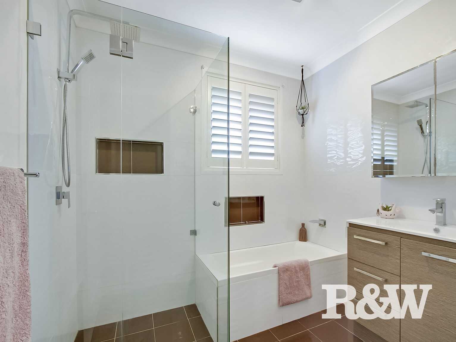 13 Mcintyre Avenue St Clair 13 Mcintyre Avenue St Clair