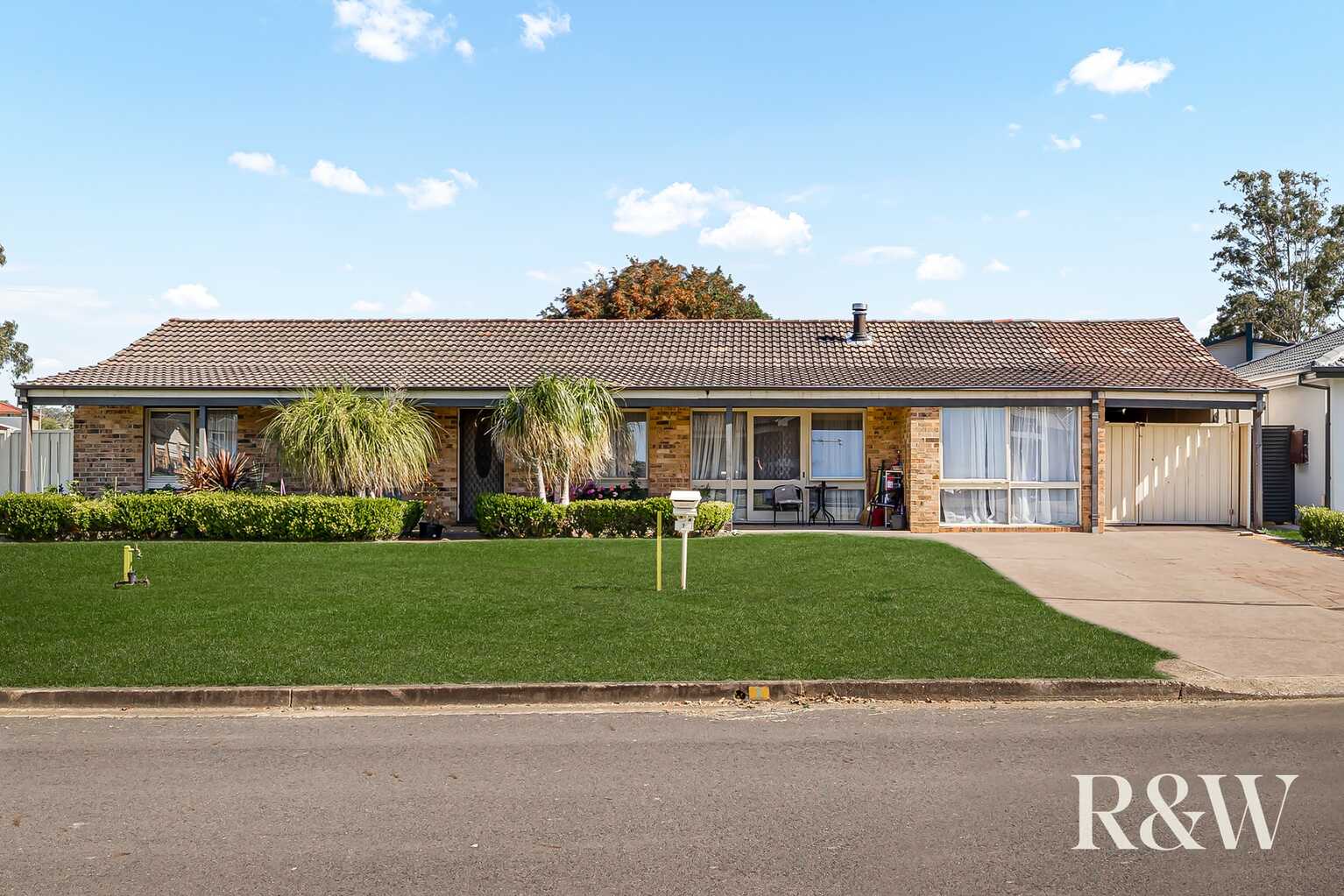 1 Kippax Place St Clair 1 Kippax Place St Clair
