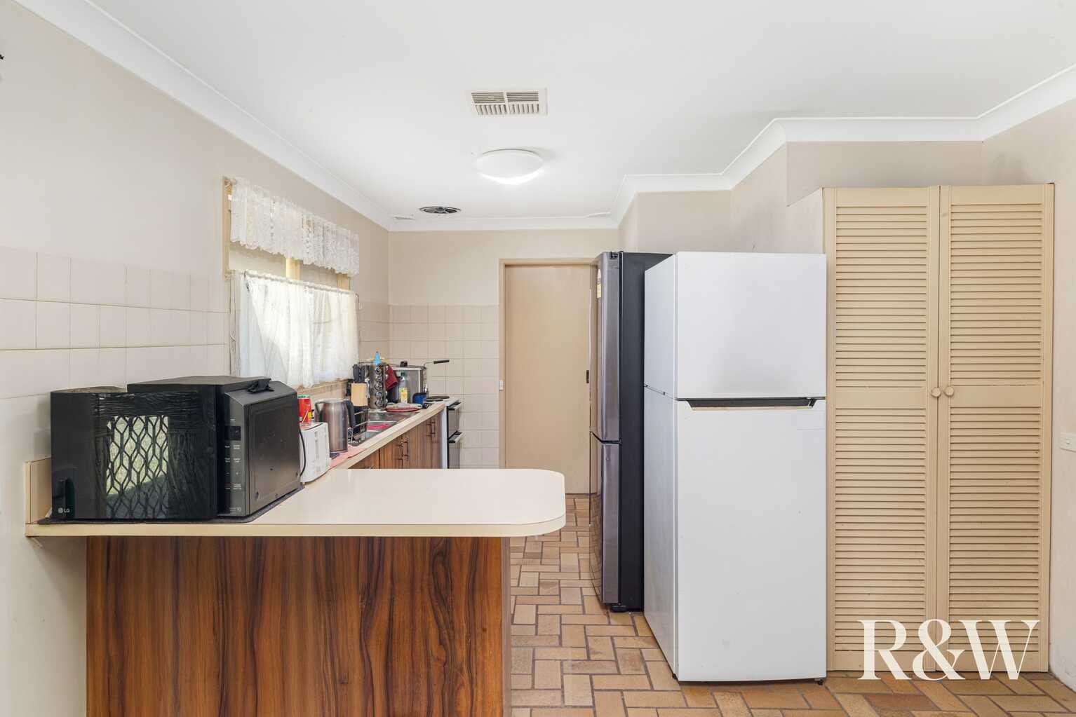1 Kippax Place St Clair 1 Kippax Place St Clair
