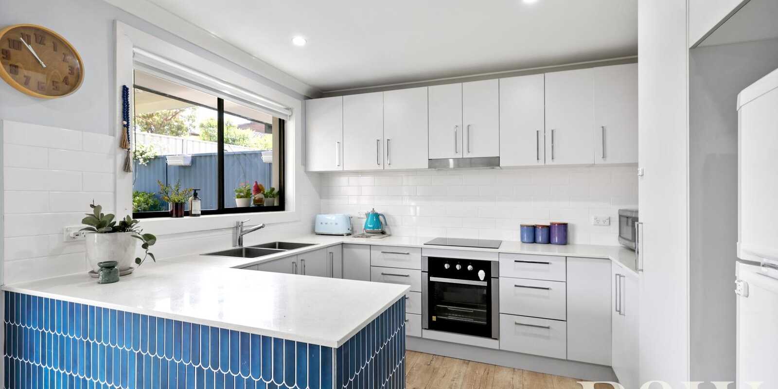 53 Shadlow Crescent St Clair 53 Shadlow Crescent St Clair