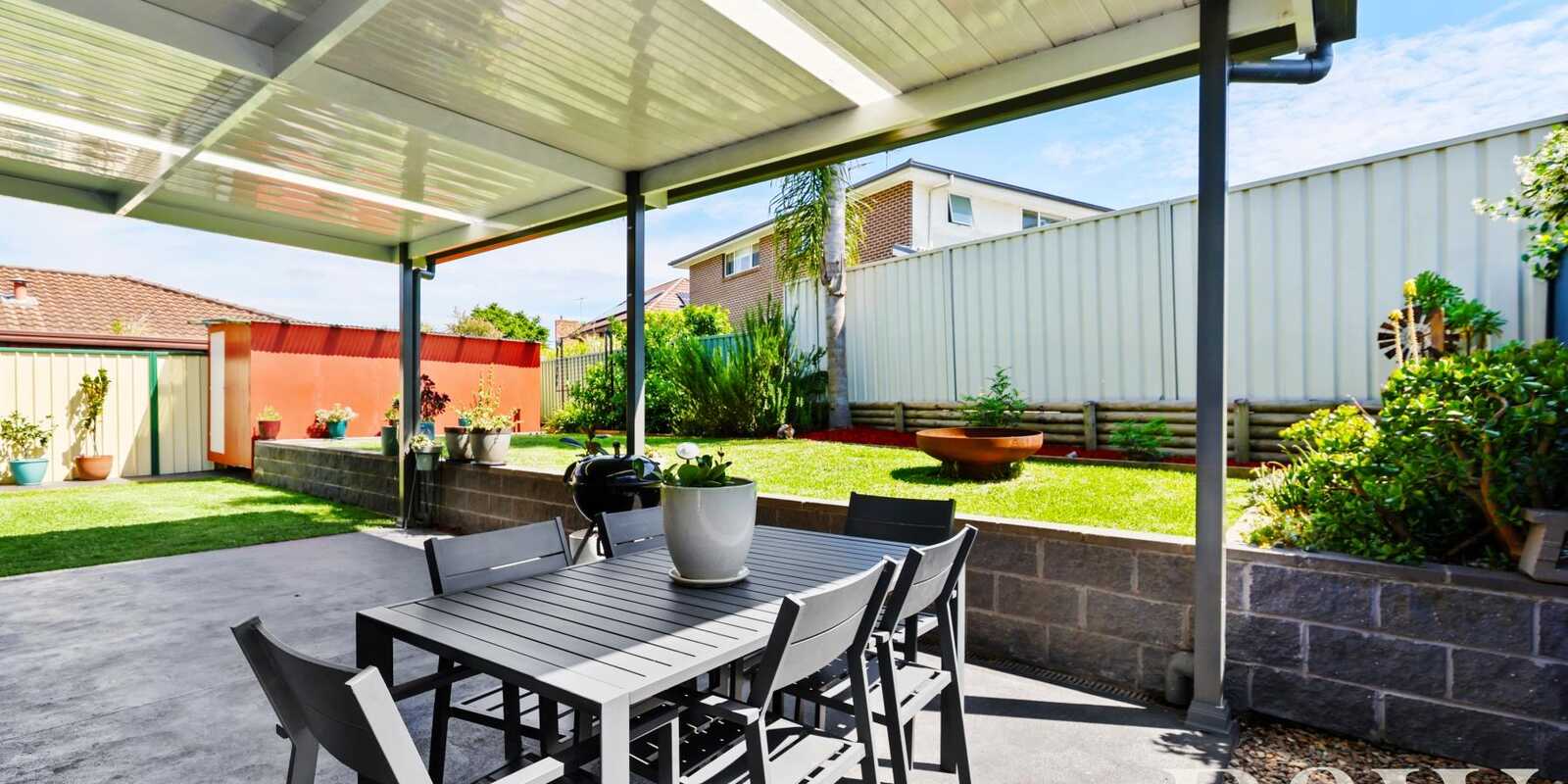 53 Shadlow Crescent St Clair 53 Shadlow Crescent St Clair