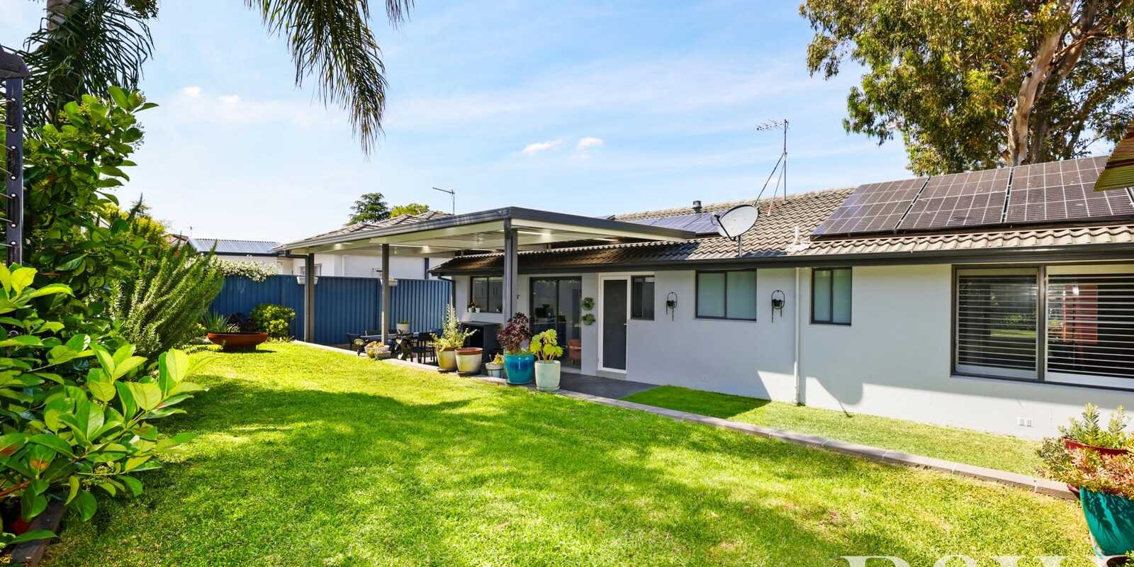 53 Shadlow Crescent St Clair 53 Shadlow Crescent St Clair