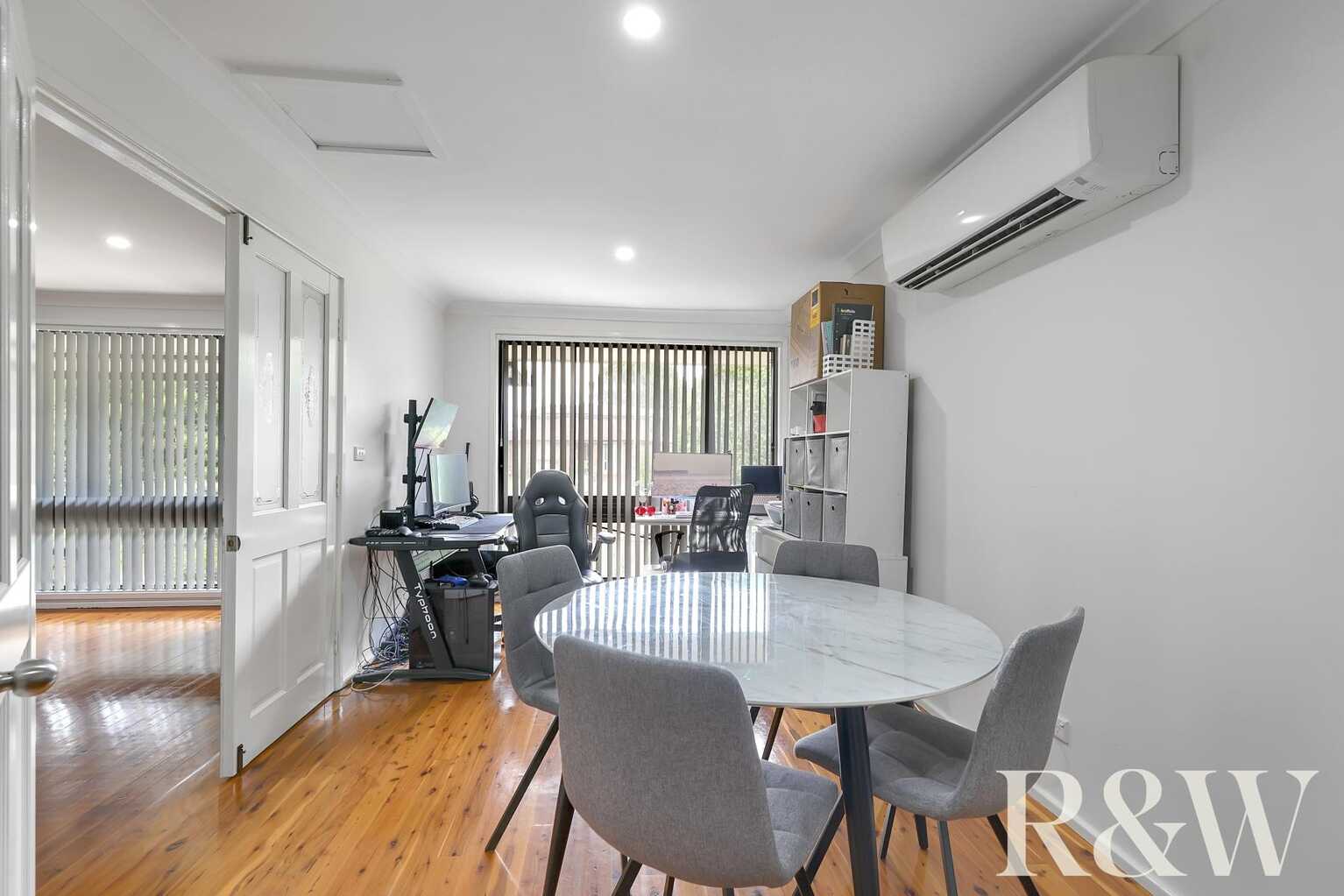 2 & 2A Francis Greenway Avenue St Clair 2 & 2A Francis Greenway Avenue St Clair