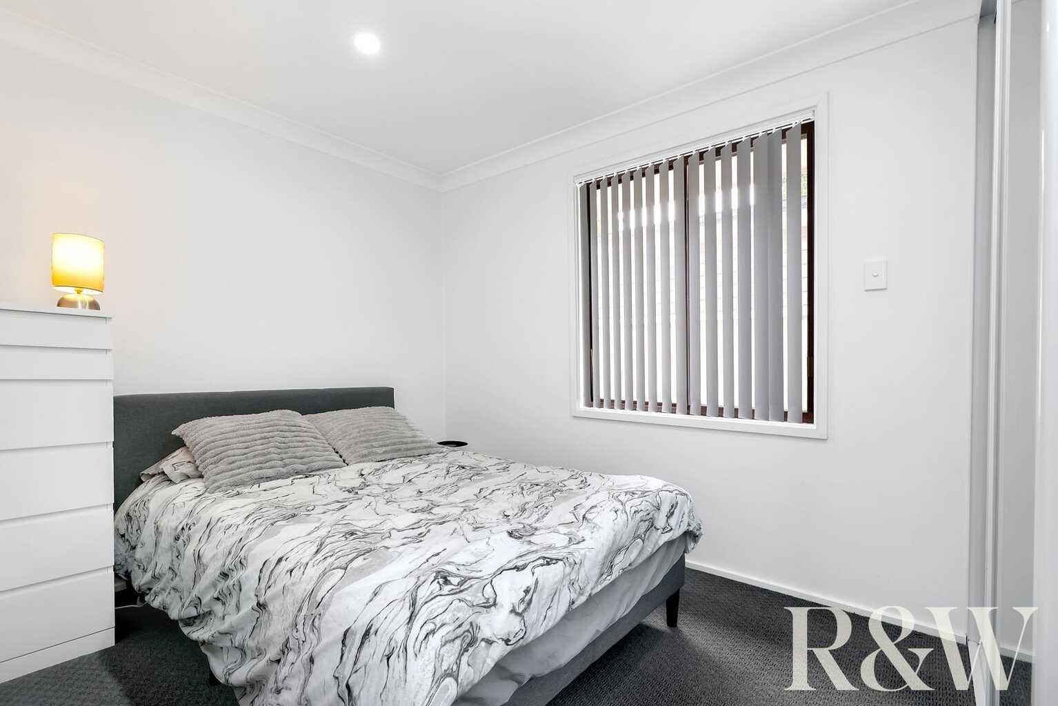 2 & 2A Francis Greenway Avenue St Clair 2 & 2A Francis Greenway Avenue St Clair