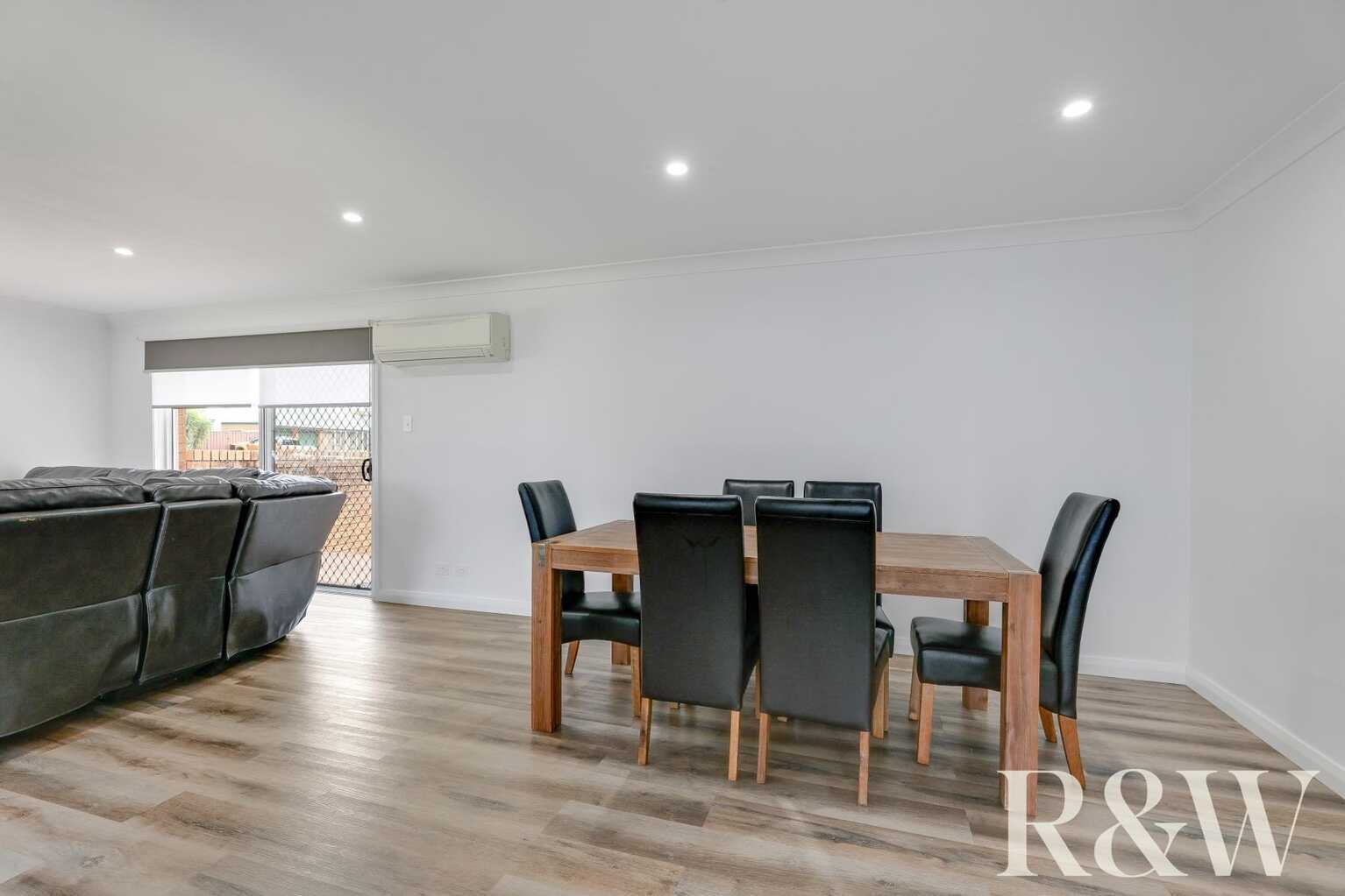 1 & 1A Chrisalex Place St Clair 1 & 1A Chrisalex Place St Clair