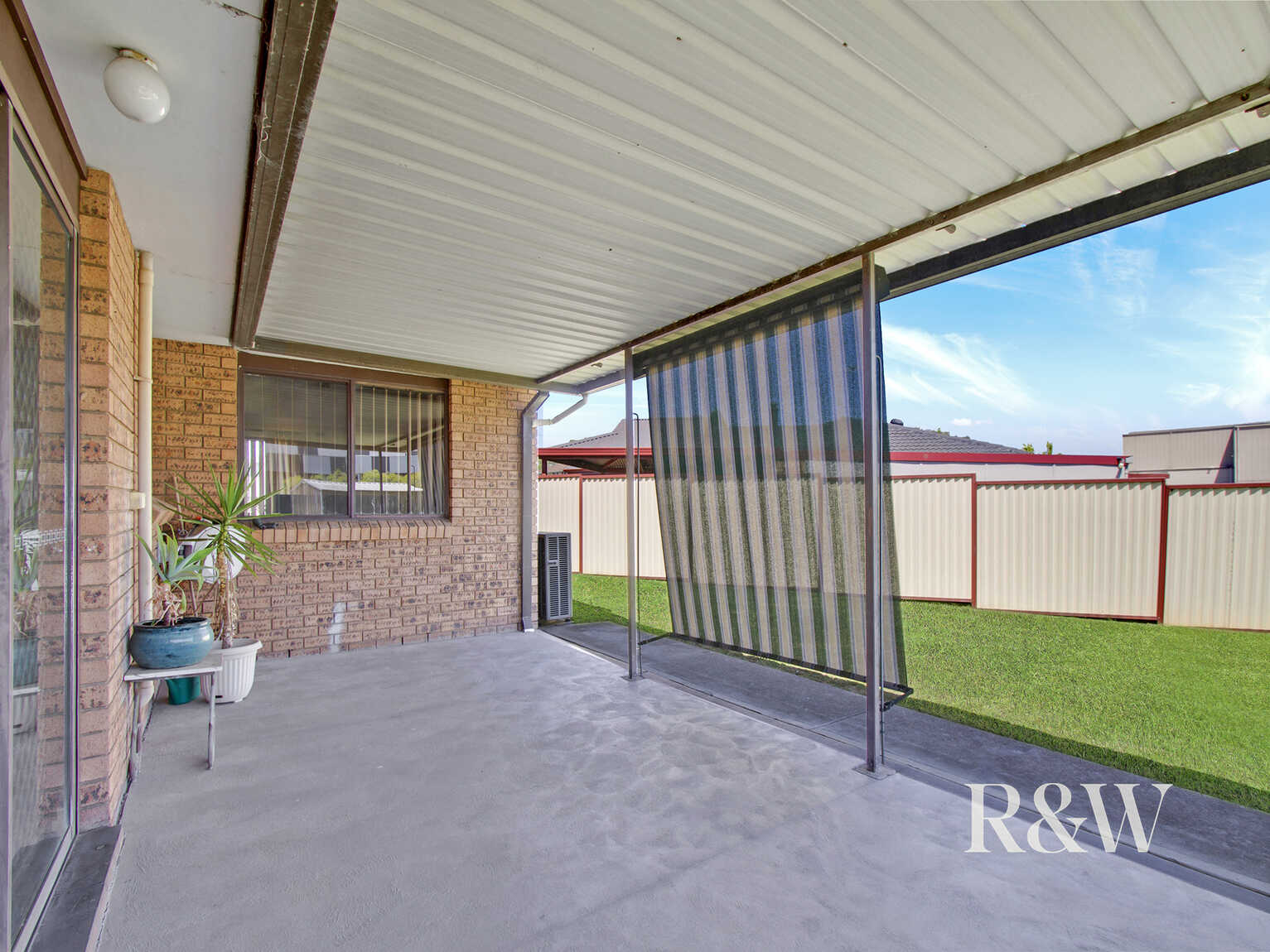 9 Dawn Close Lurnea