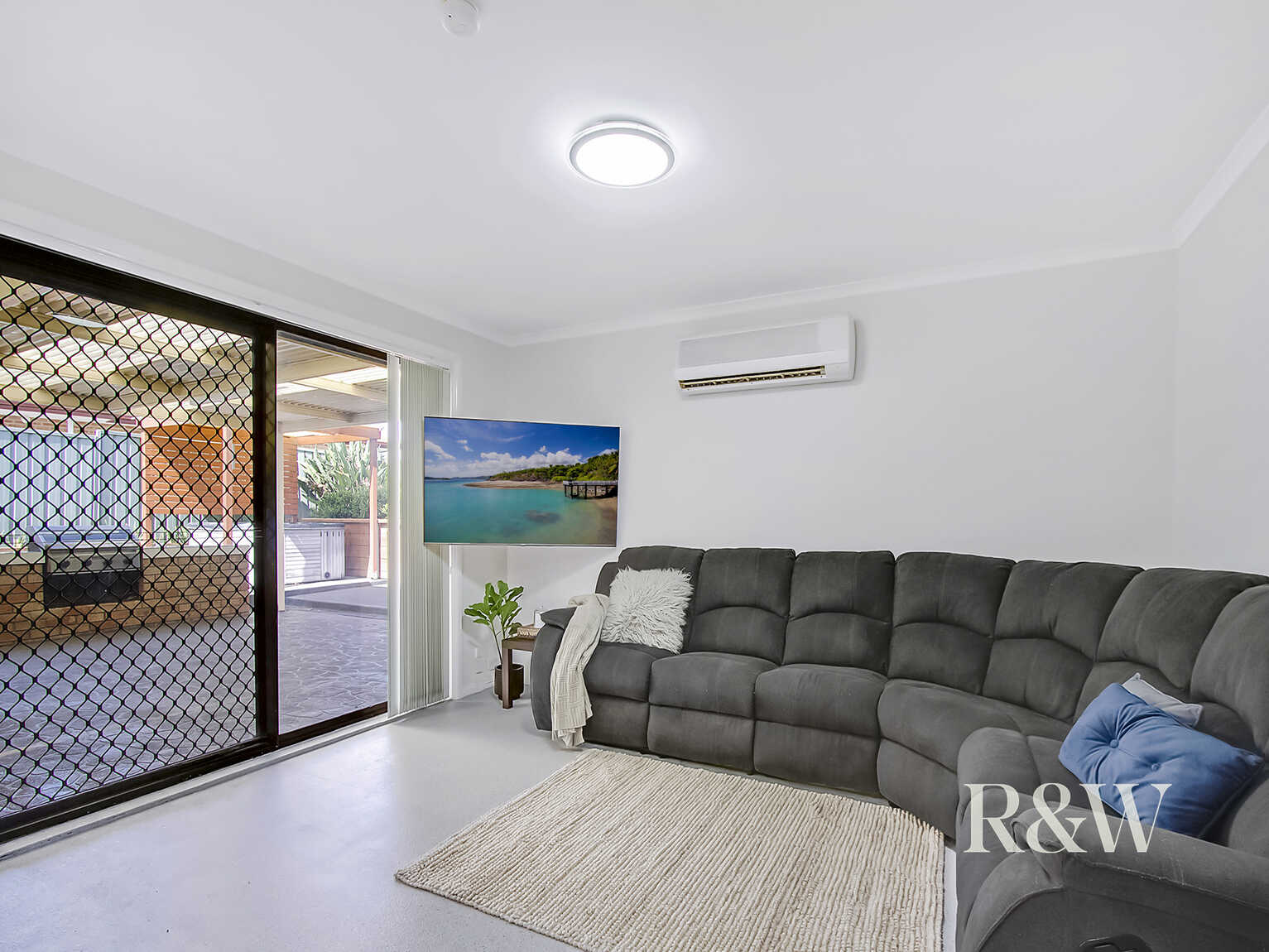 68 Windrush Circuit St Clair 68 Windrush Circuit St Clair