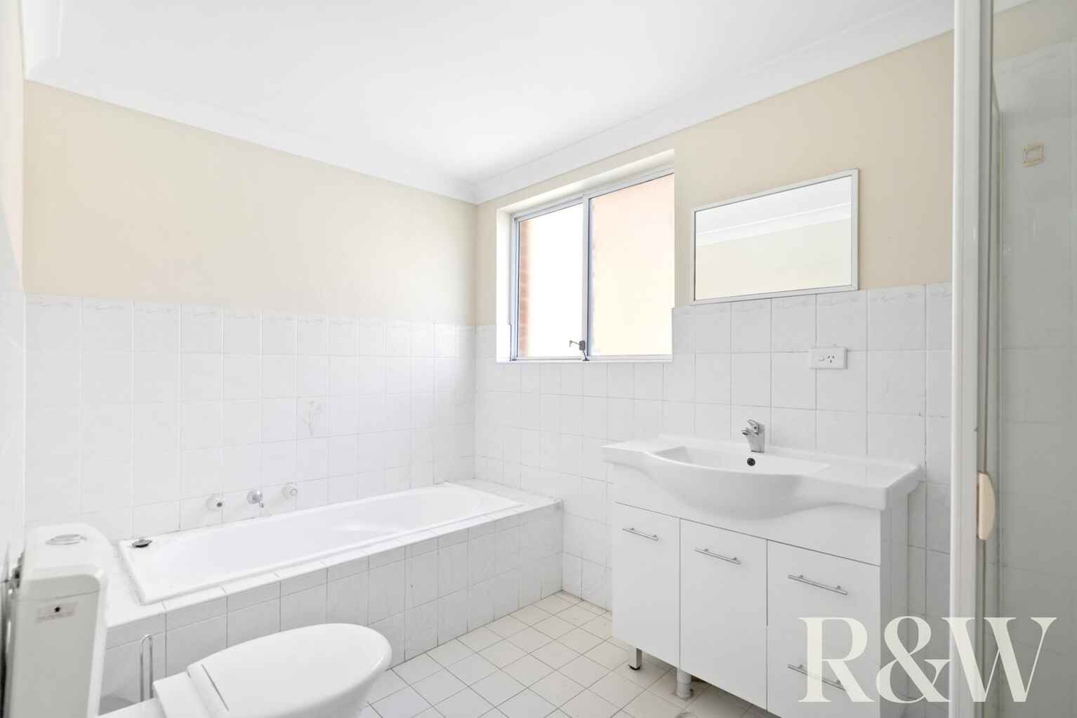 3/324 Woodstock Avenue Mount Druitt