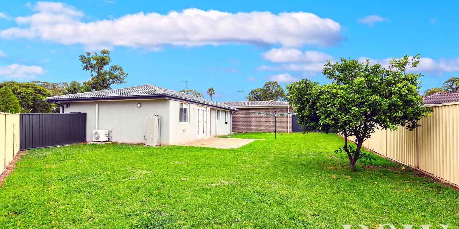 13 & 13A Warrenton Street St Clair