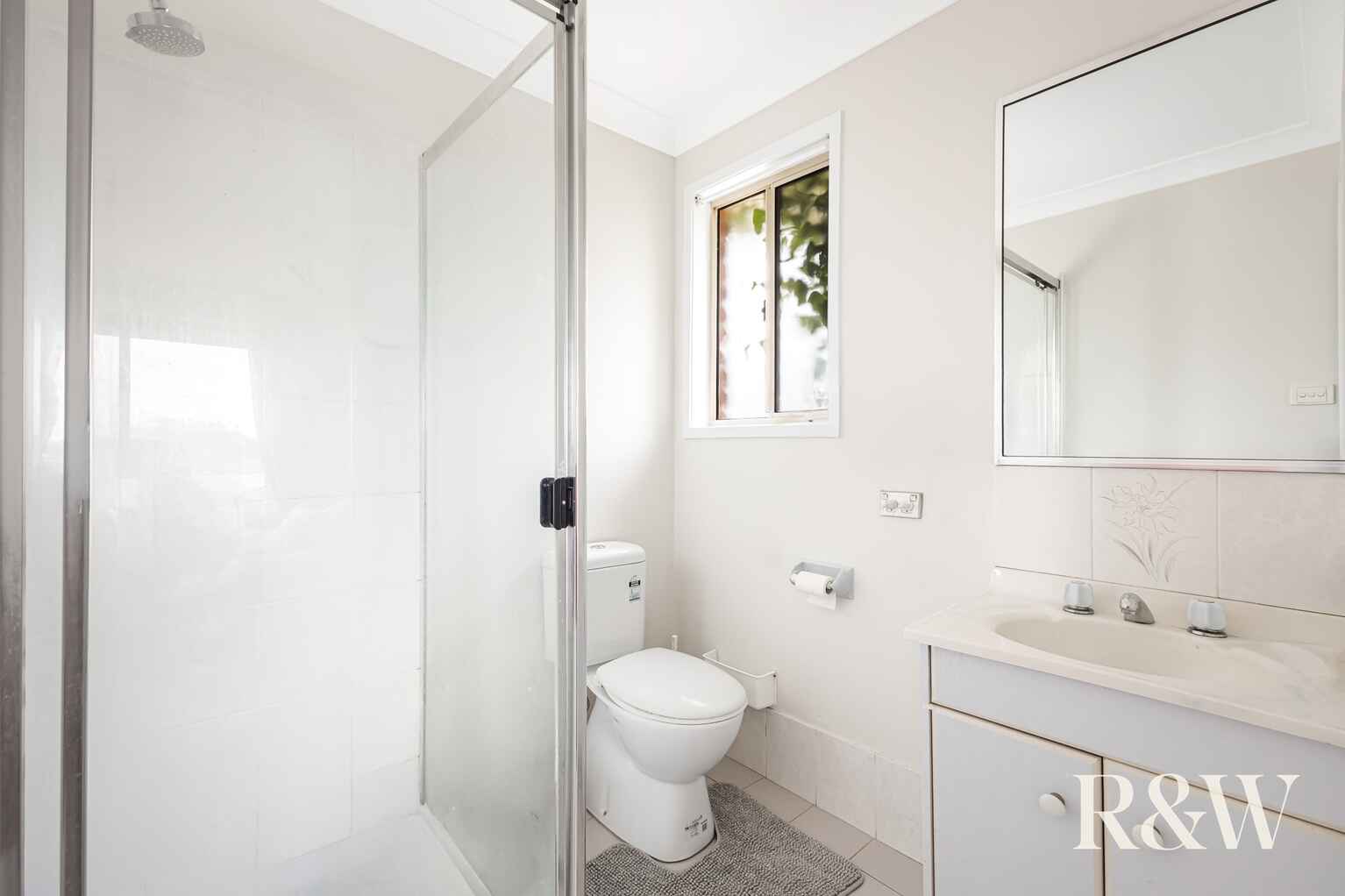 6 Ashwick Circuit St Clair 6 Ashwick Circuit St Clair