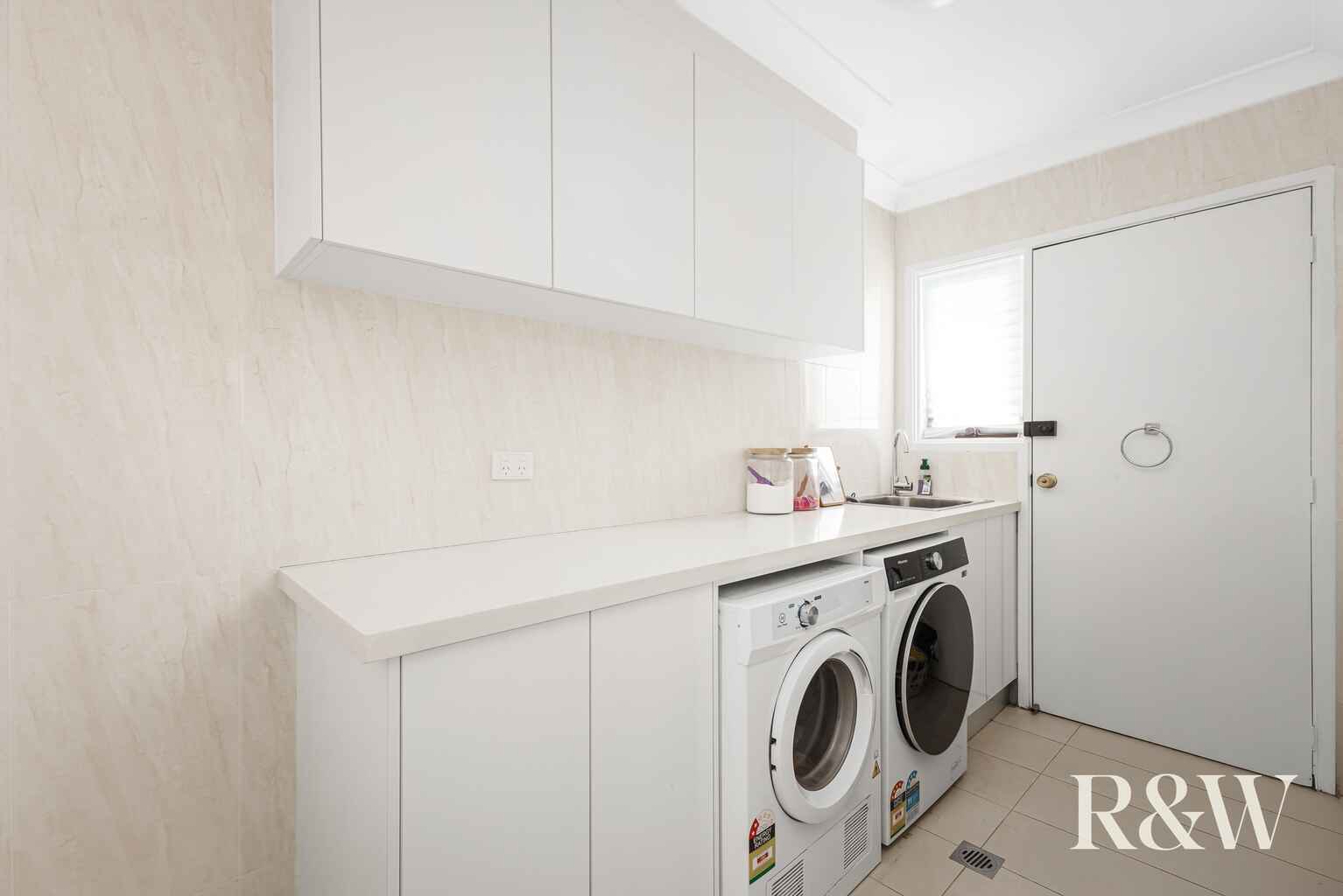 6 Ashwick Circuit St Clair 6 Ashwick Circuit St Clair