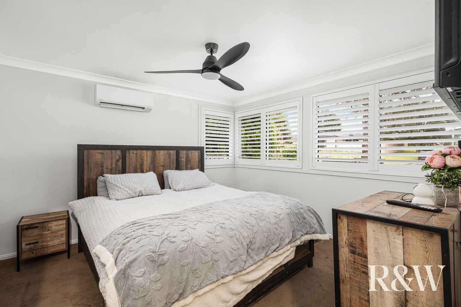 8 Lorne Avenue South Penrith 8 Lorne Avenue South Penrith