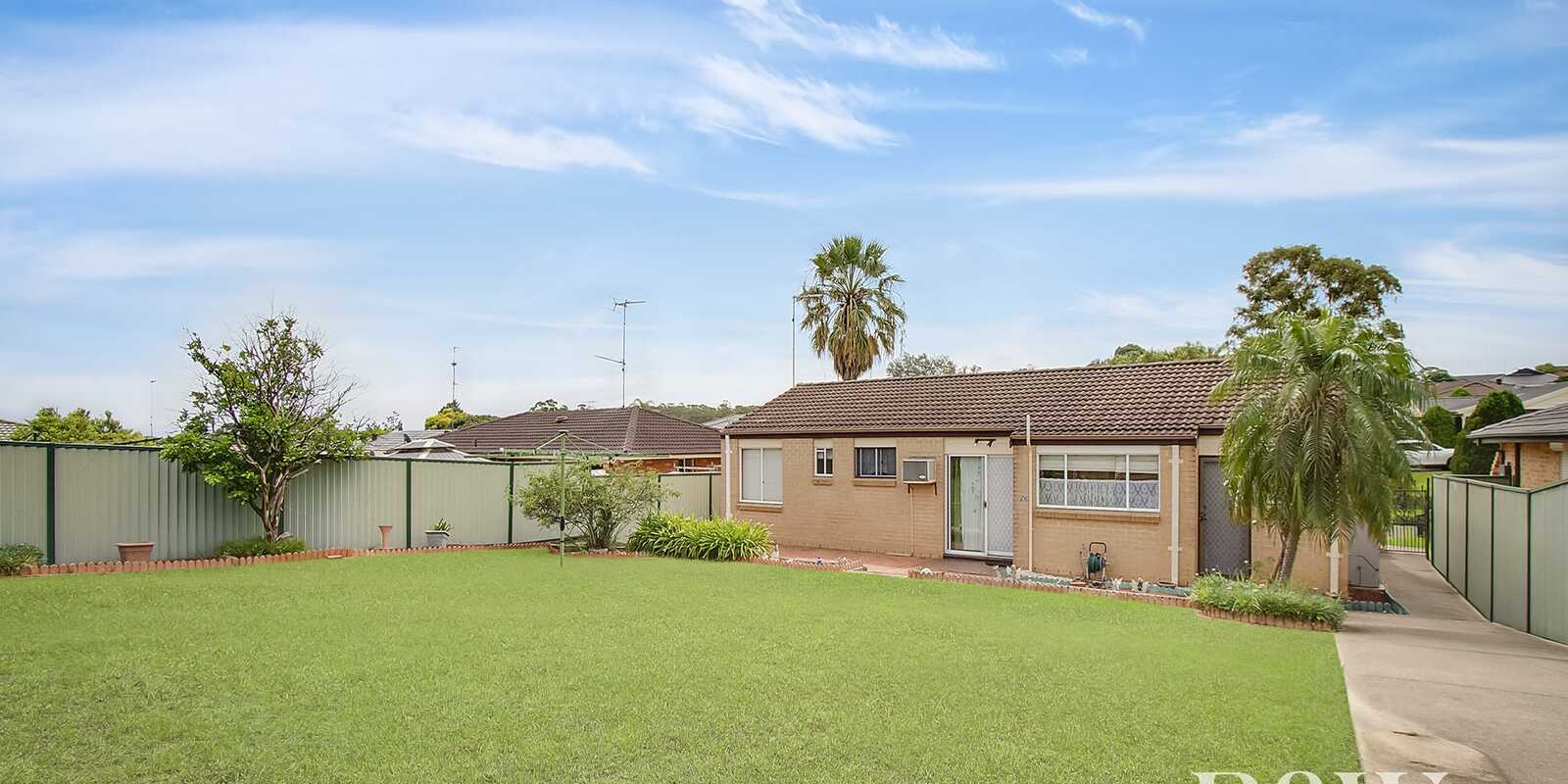 12 Verdi Glen St Clair