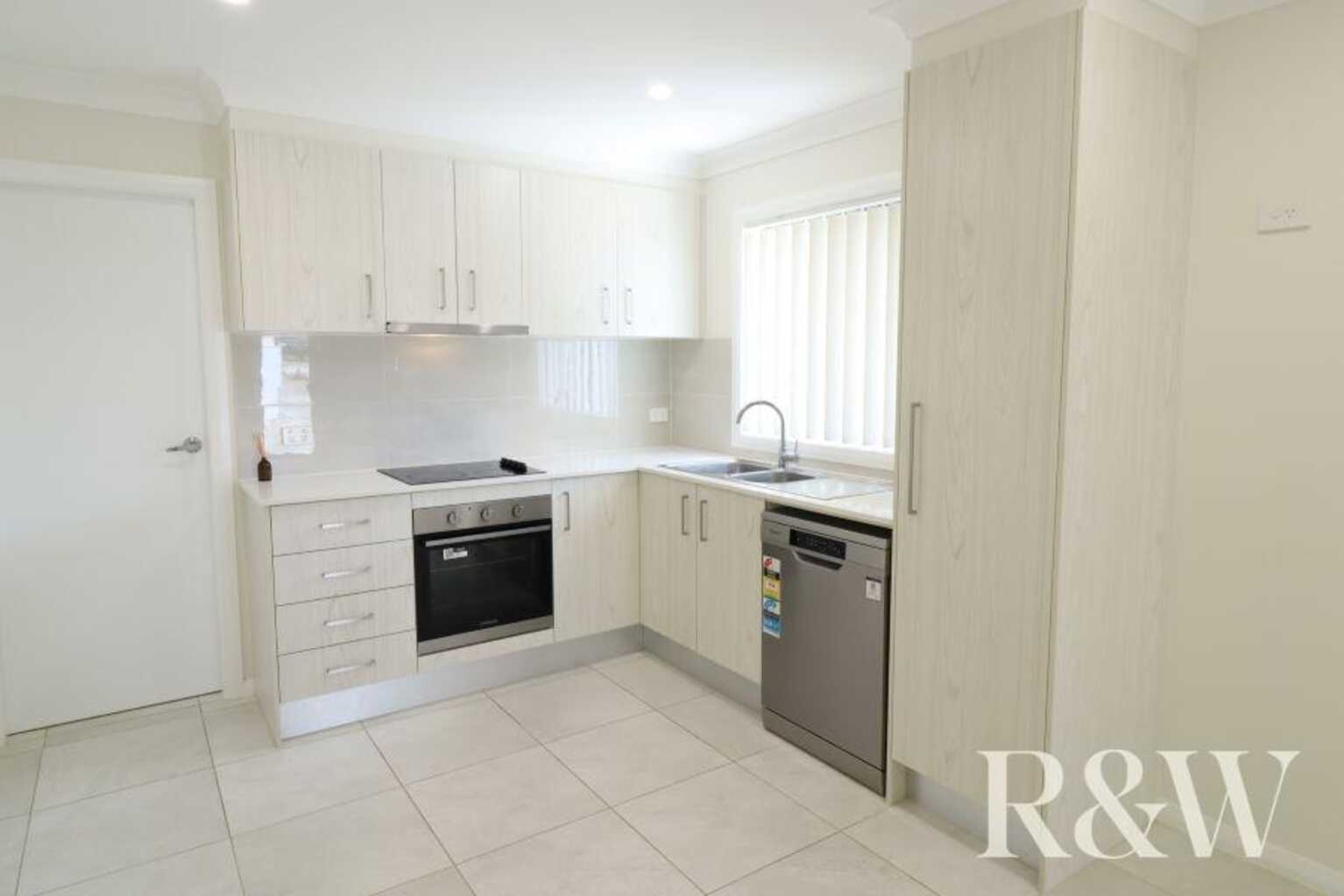 37A Chatres Street St Clair